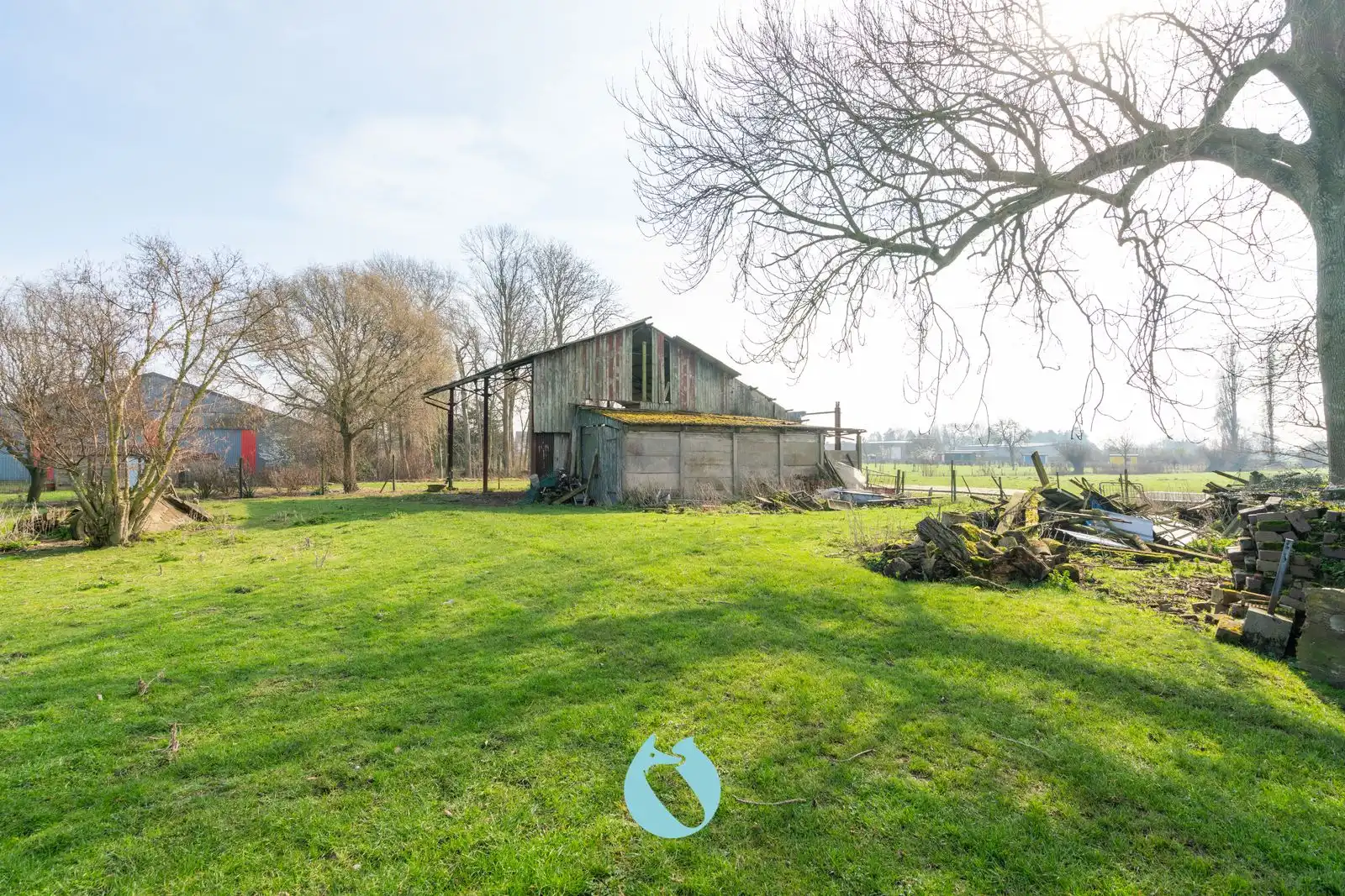 Te renoveren hoeve op unieke ligging (perceel 19.617m²) foto 8