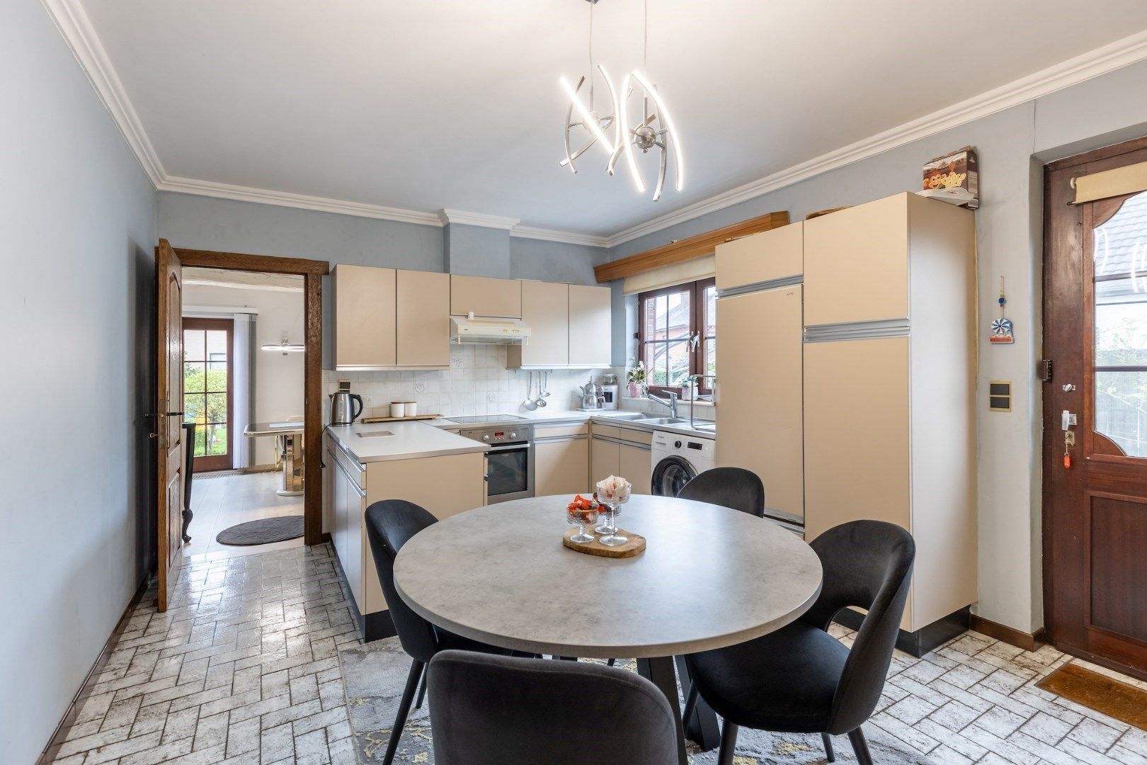 Ruime, praktisch ingedeelde woning op topligging in Tongeren foto 10