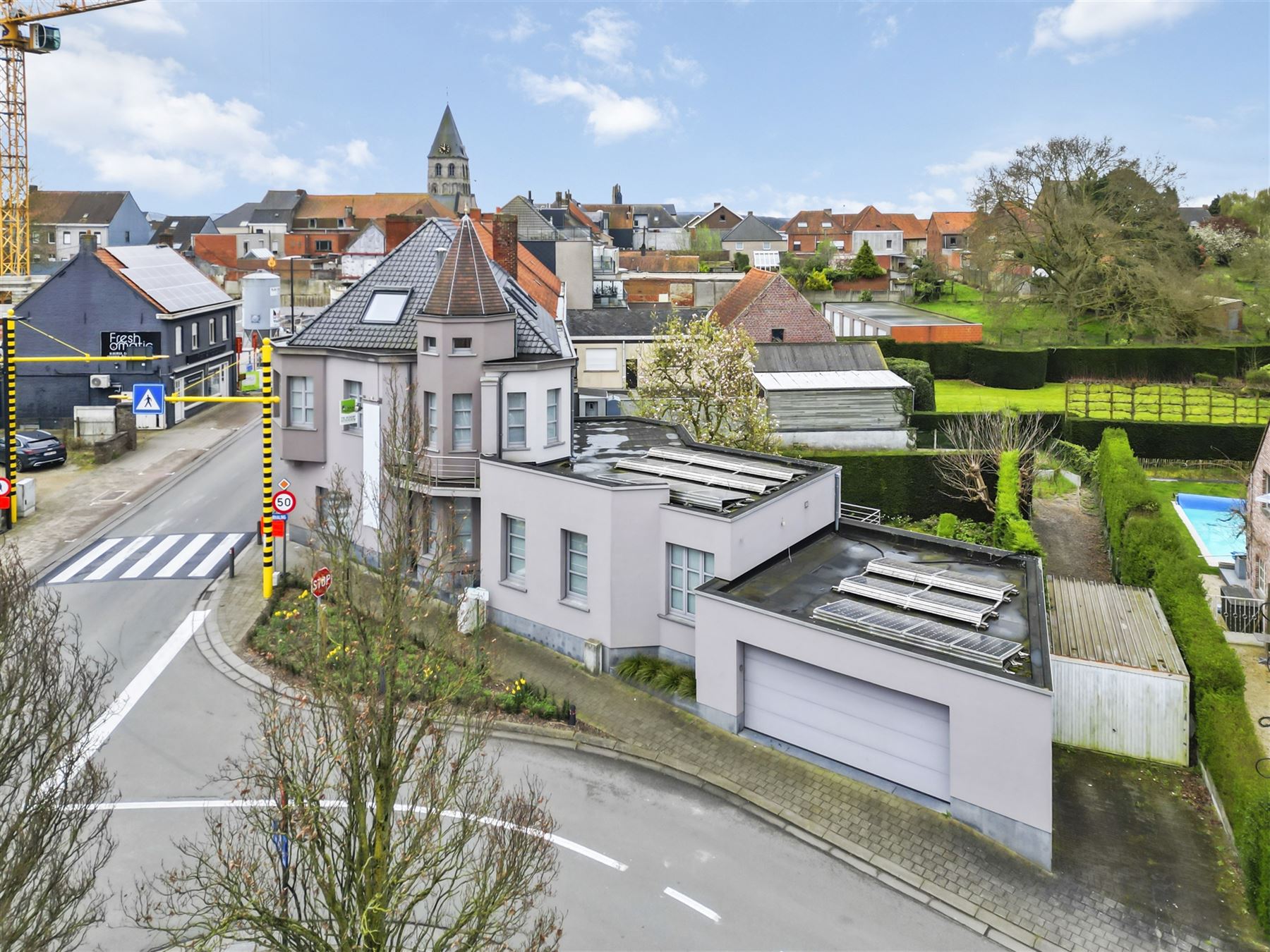  Woonst met kantoorruimte: centrum Anzegem. Toplocatie, veel mogelijkheden foto 2