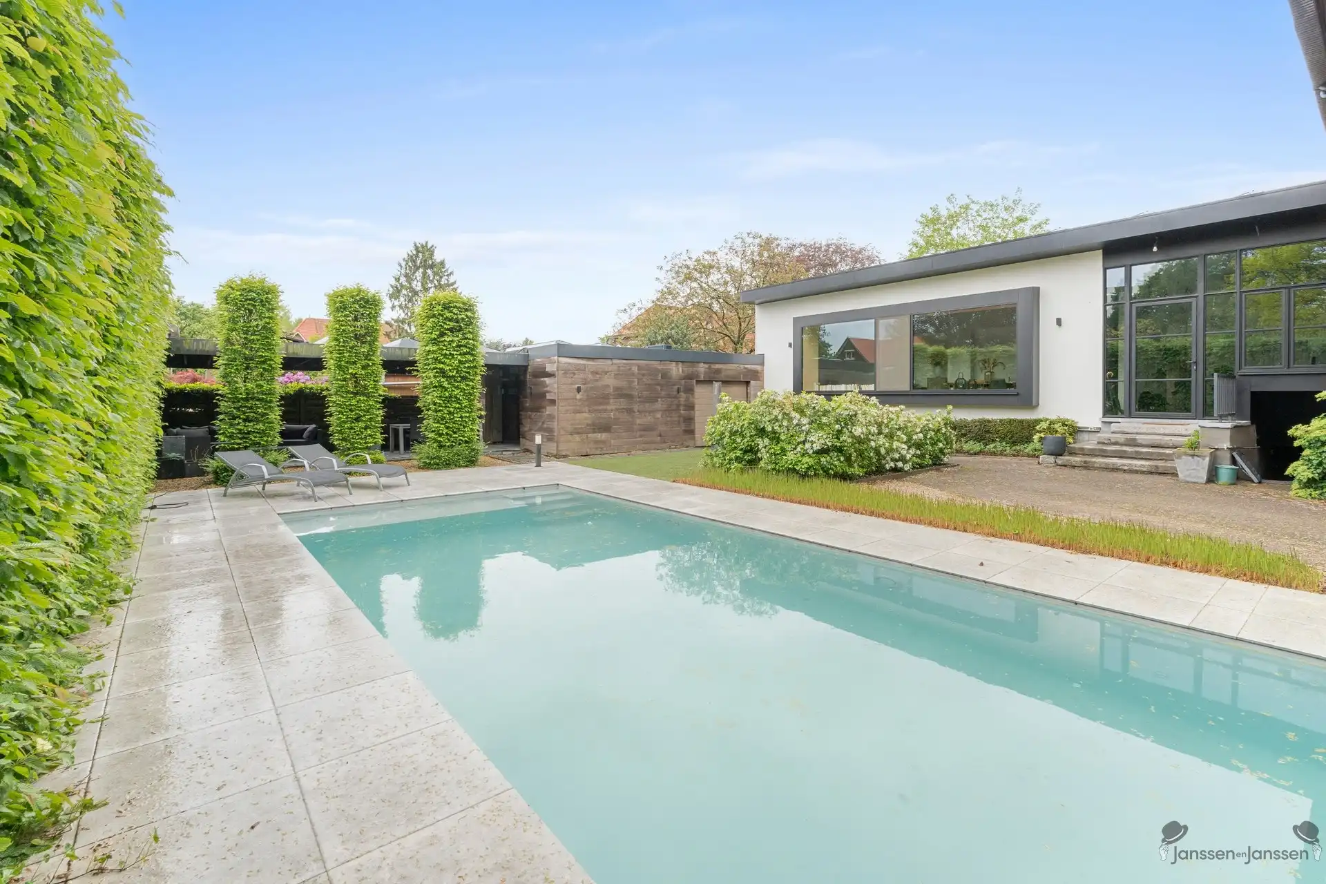 Karaktervolle interbellumvilla met hedendaags comfort nabij het hart van Genk foto 25