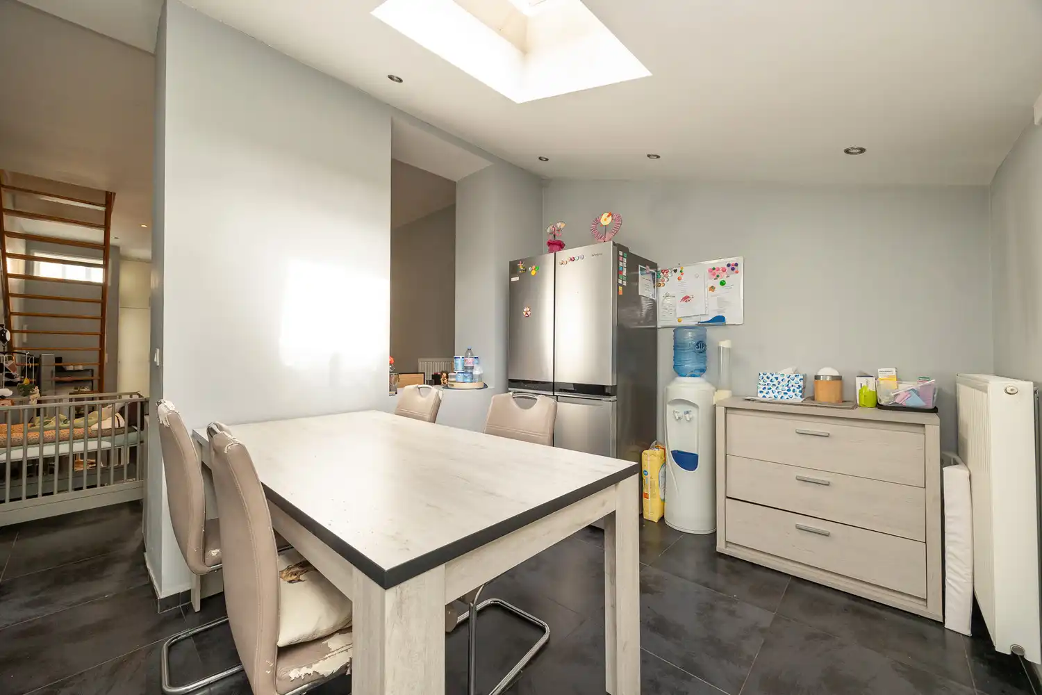 Charmante en instapklare starterswoning met grote Zuid-tuin foto 9