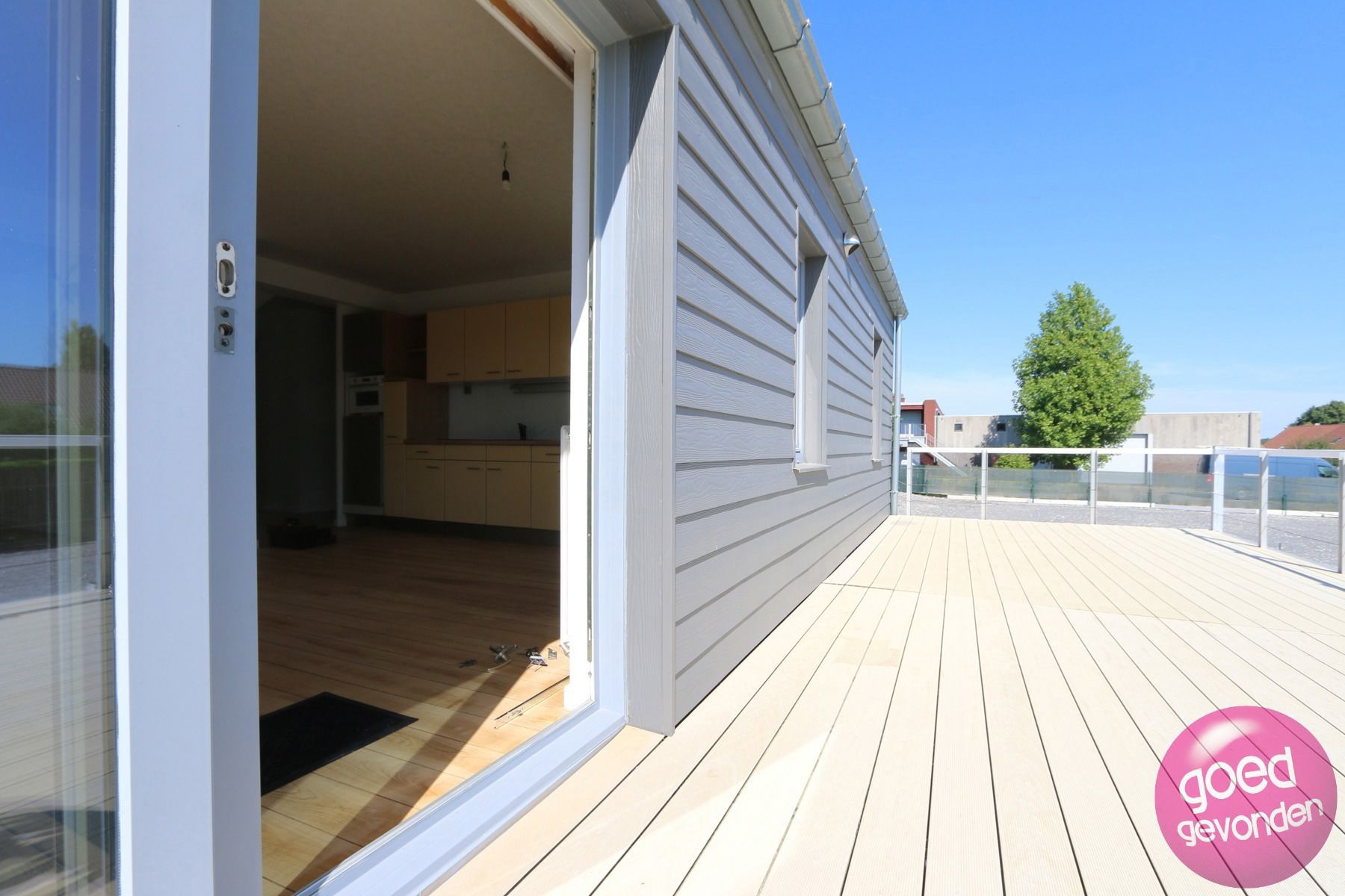WONING - WERKPLAATS - 4 SLK - 2 GARAGES - TERRAS - TUIN foto 11