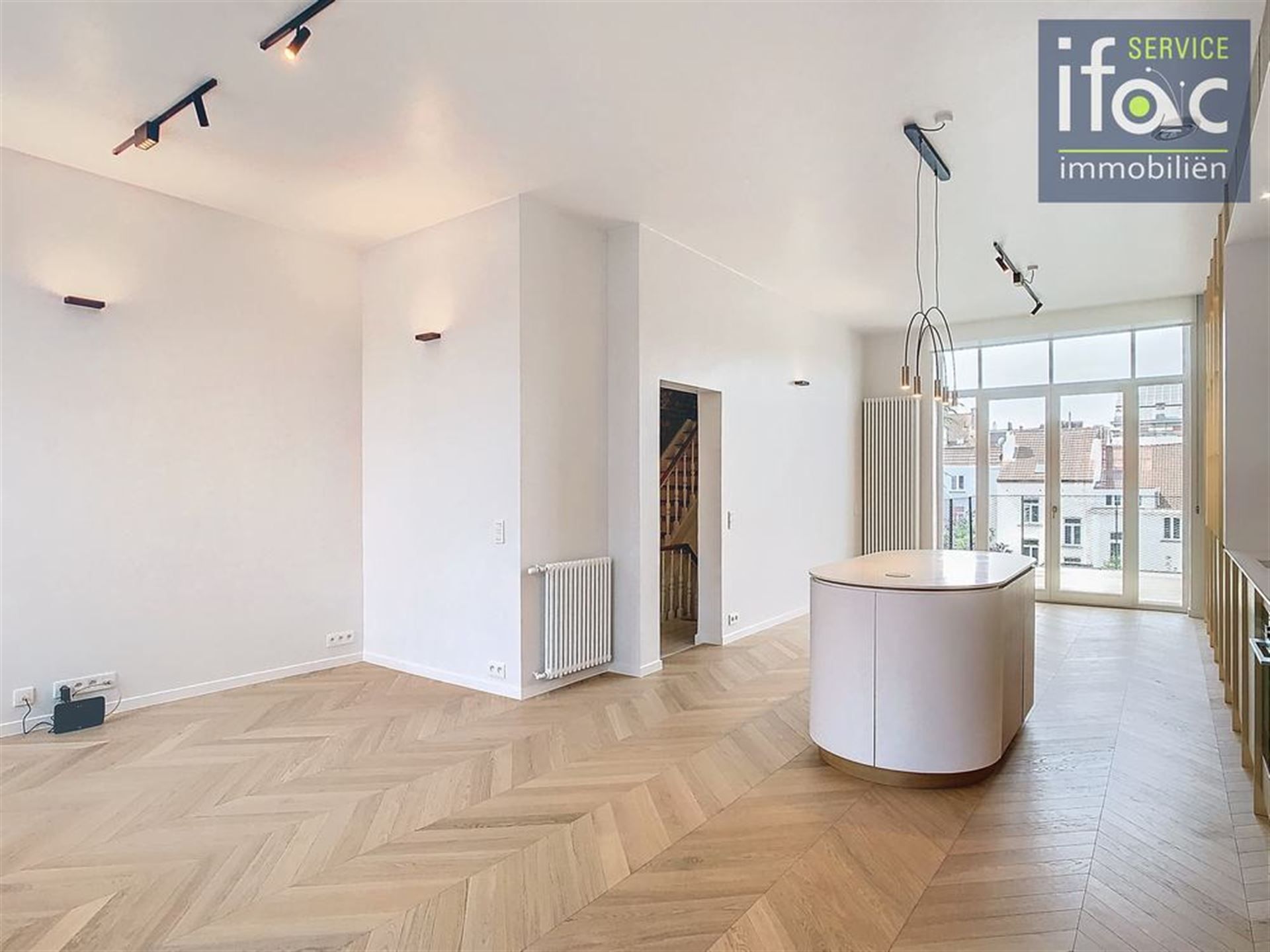 Triplex - Europese wijk - Prachtig terras! foto 3