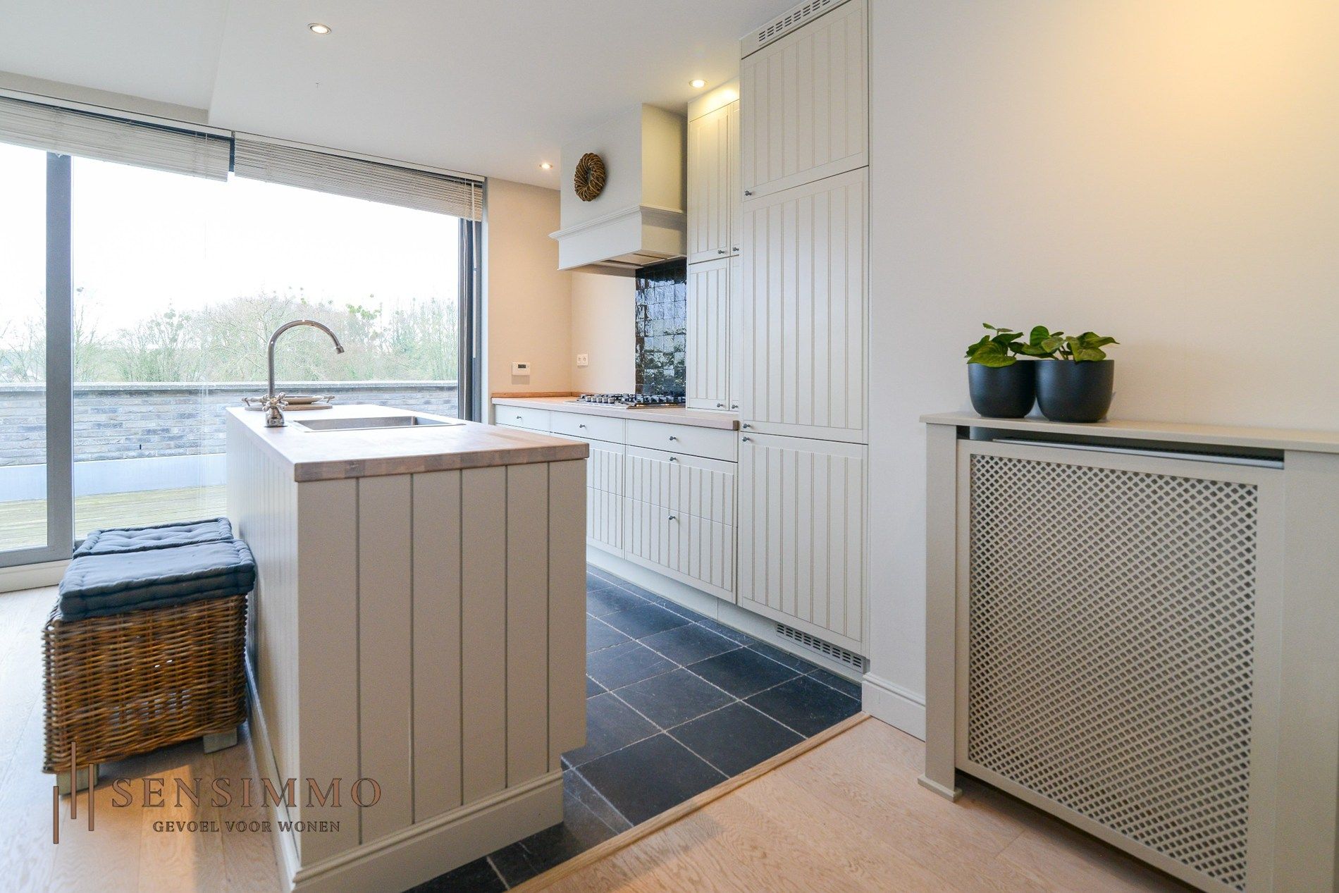 Modern tweeslaapkamers appartement met terras in Bilzen-Hoeselt  foto 7