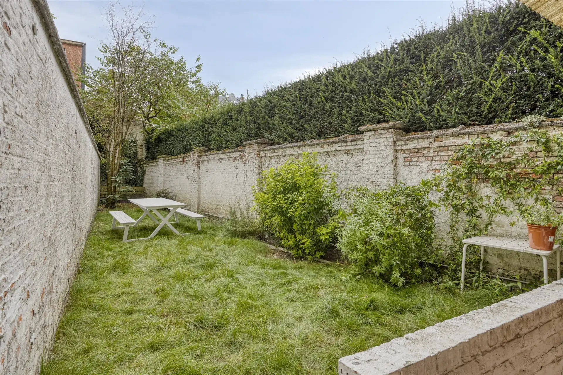 Appartement te koop met 2 slaapkamers en terras in Berchem!  foto 19