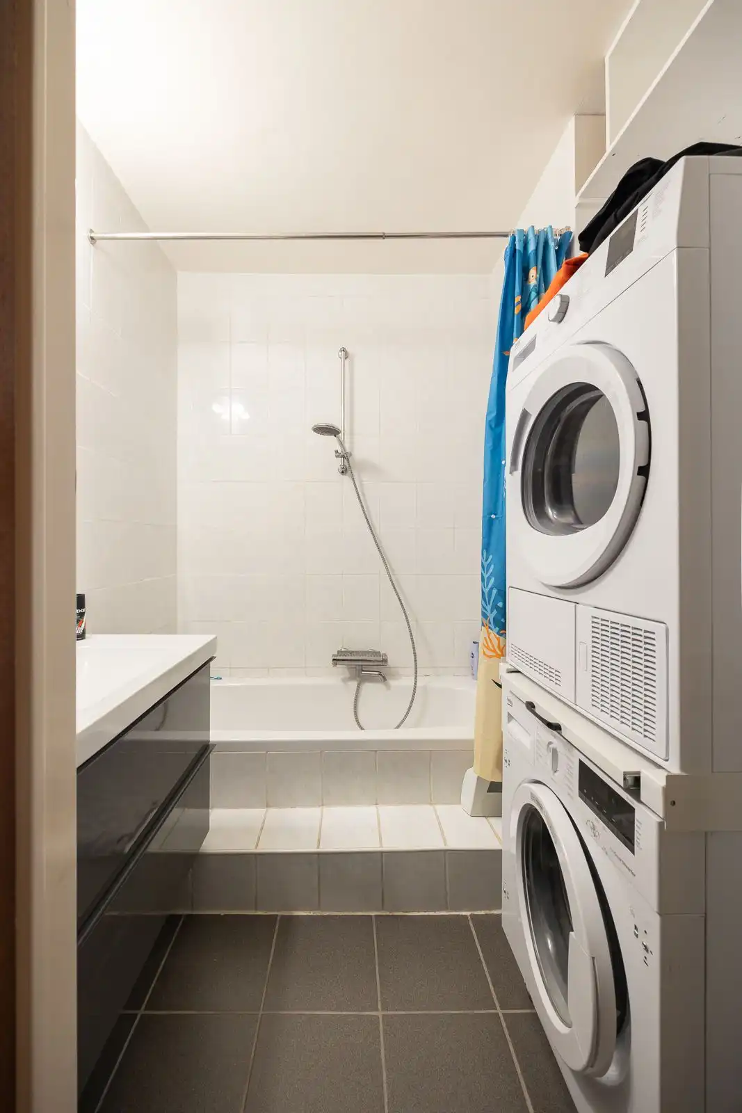 Ruim appartement met 2 slaapkamers en een garage in Stabroek! foto 13