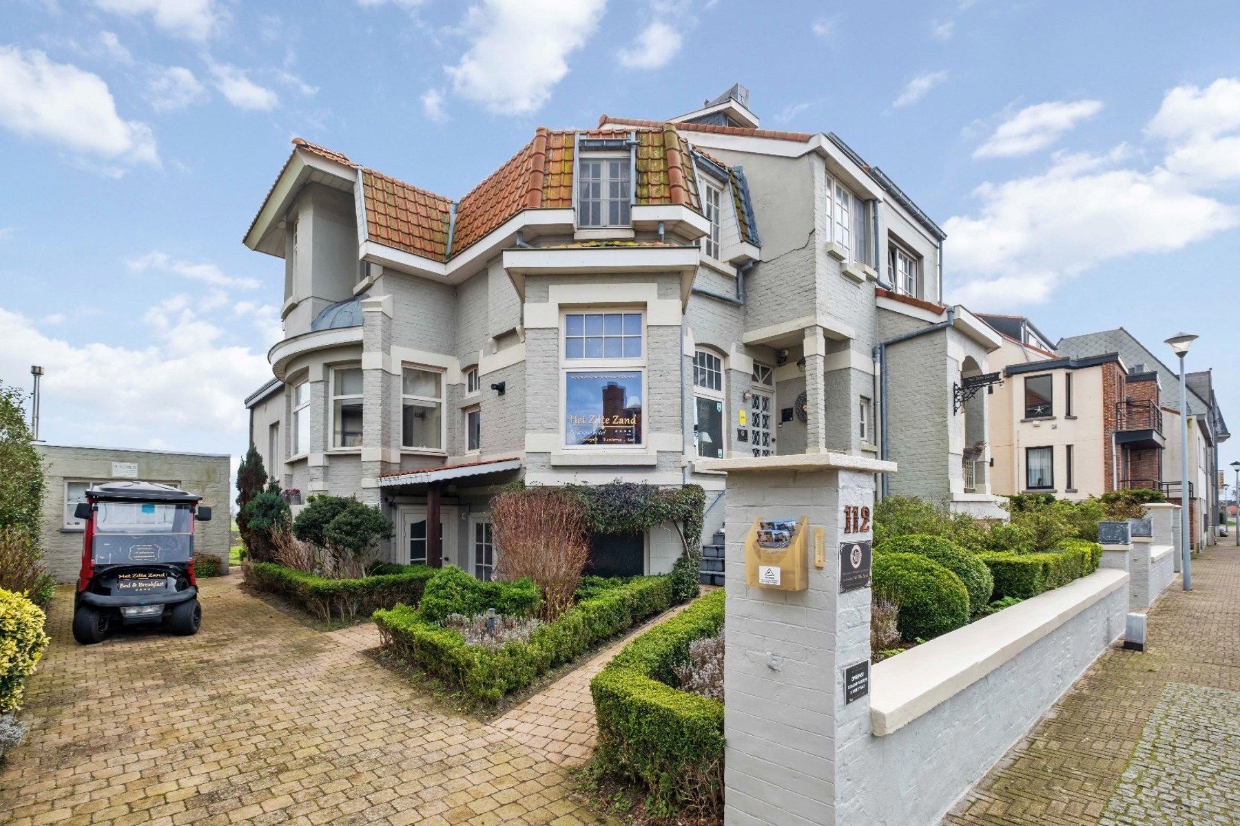 Prachtige, rustig gelegen villa vlakbij het strand te Westende (Middelkerke). foto 1