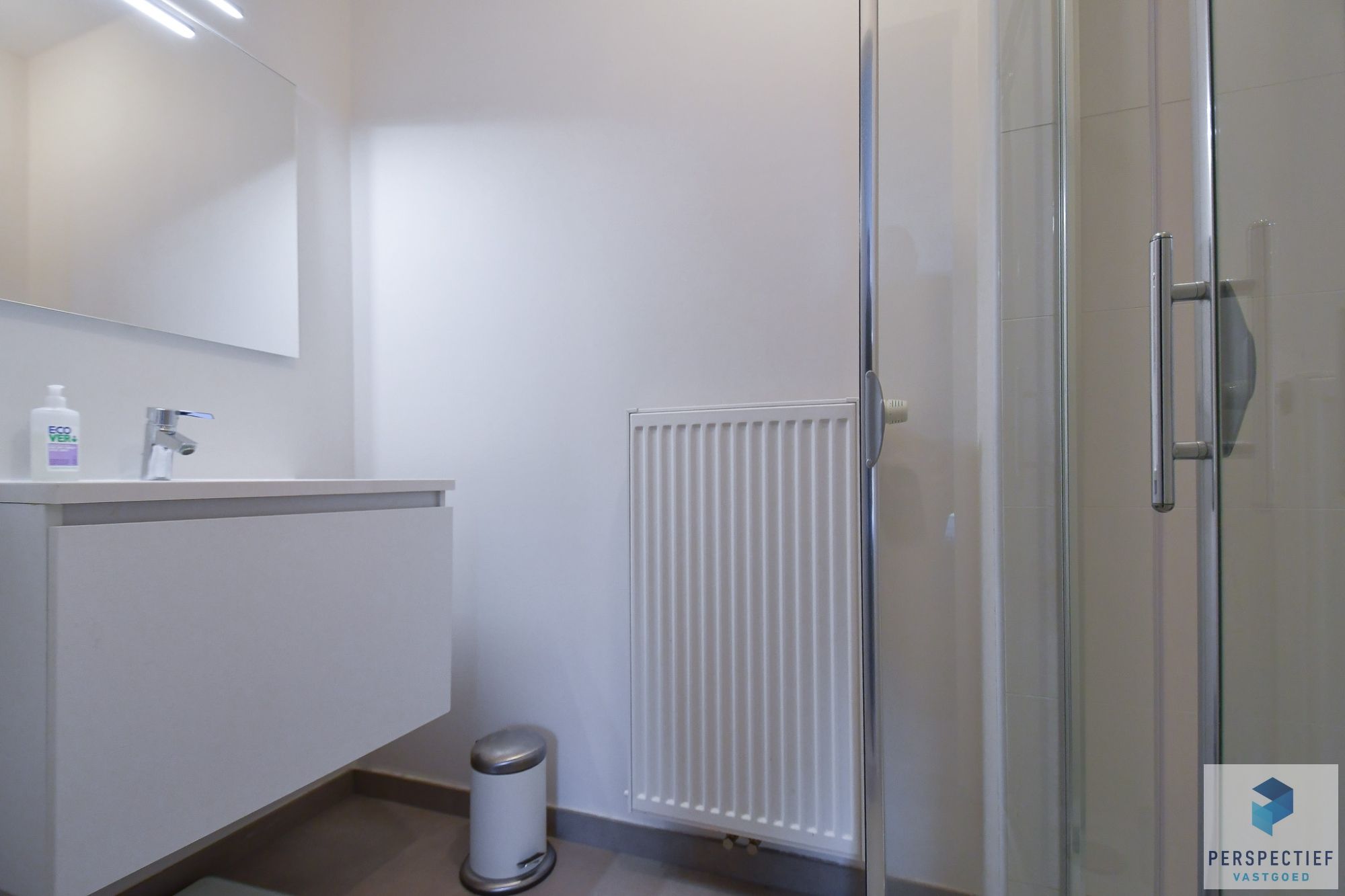 te renoveren opbrengsteigendom bestaande uit drie appartementen foto 15