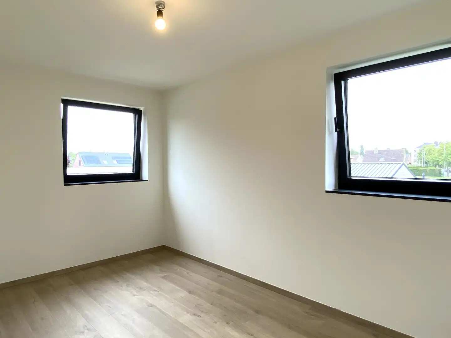 NIEUWBOUWPROJECT MET 2 INSTAPKLARE NIEUWBOUWWONINGEN MET 3 SLPKS | TUIN EN CARPORT foto 35