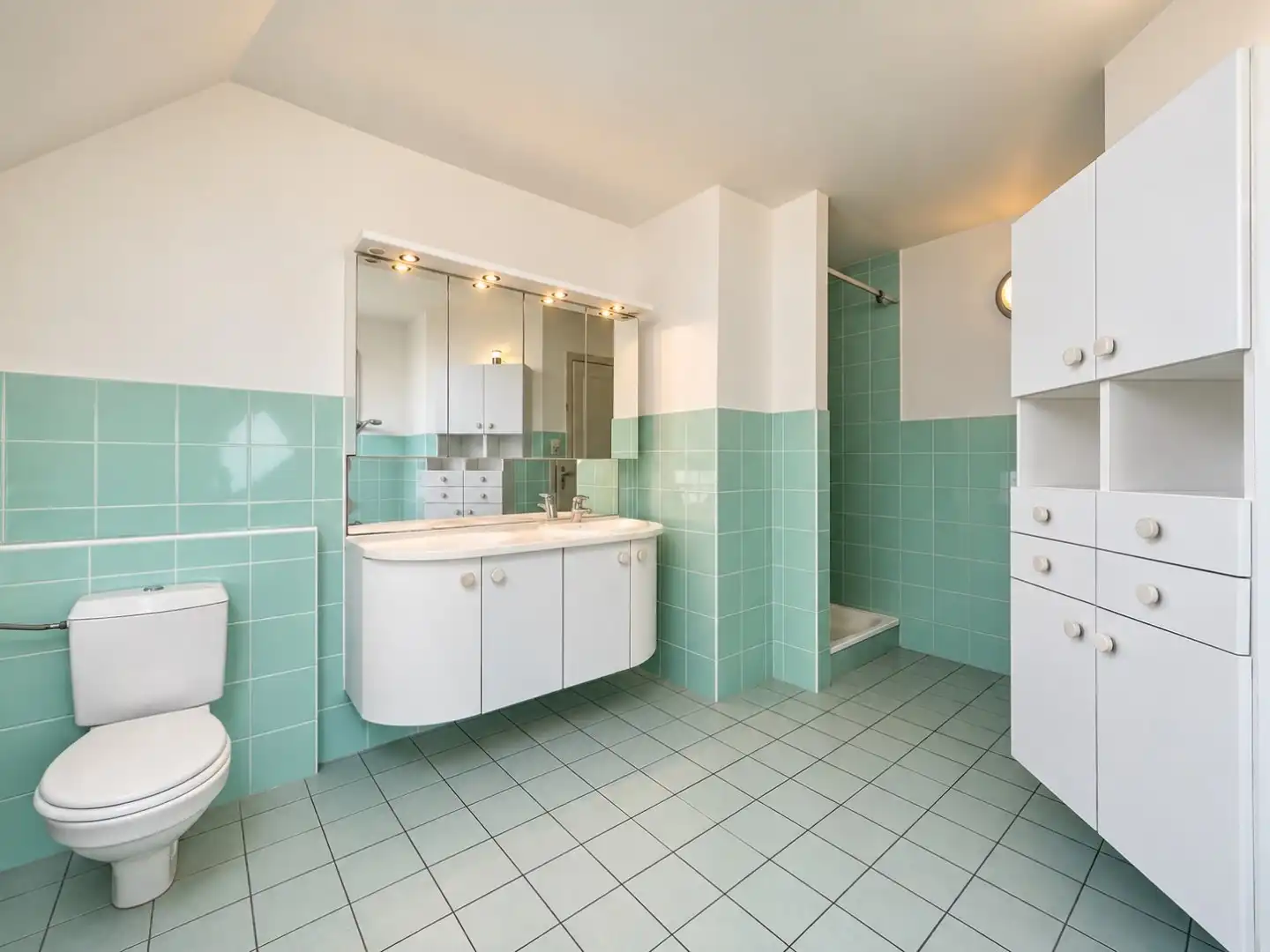 LIEVEGEM – Halfopen woning met 3 slaapkamers en rustige tuin foto 13