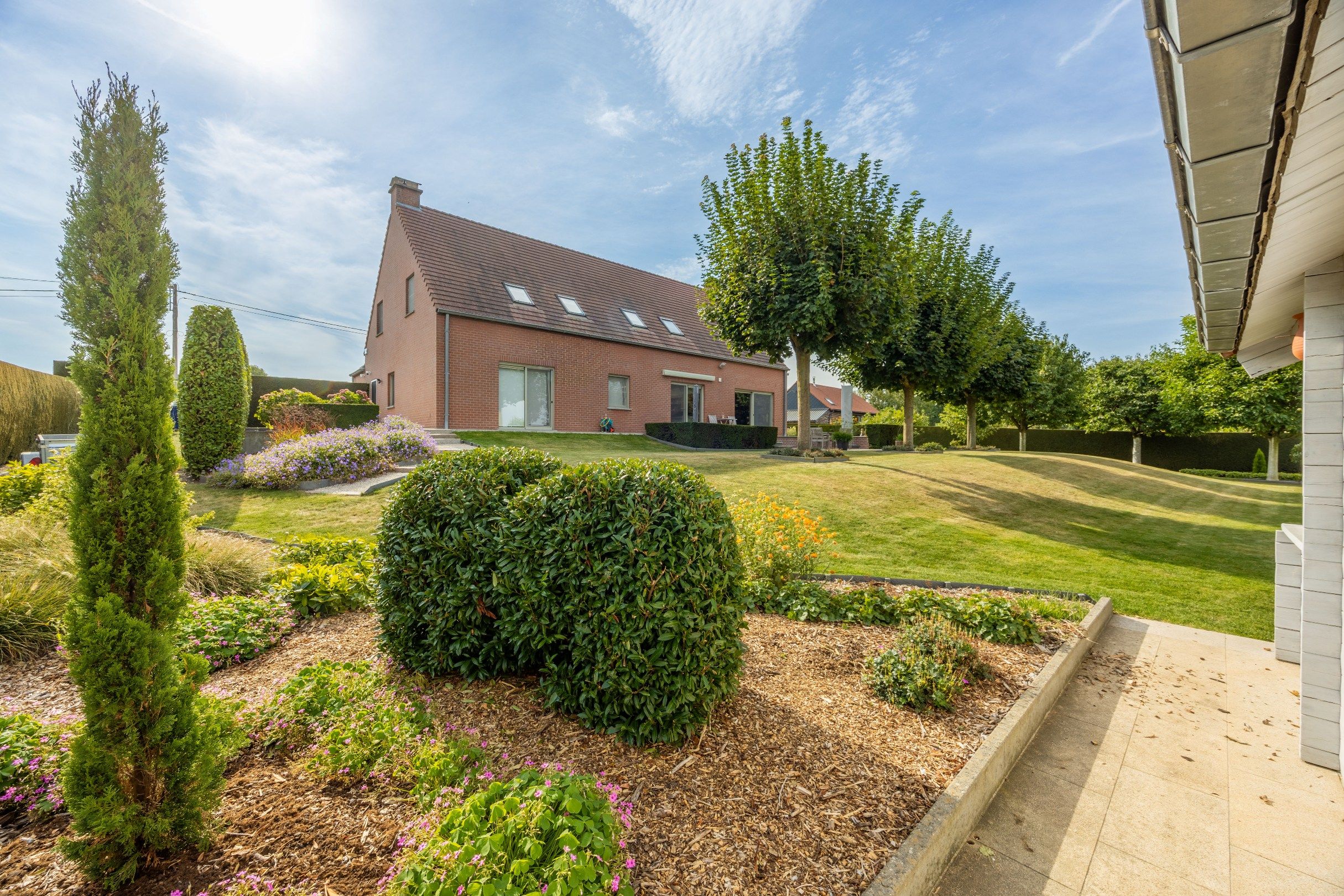 LANDELIJK GELEGEN VILLA OP 2573 M² foto 28