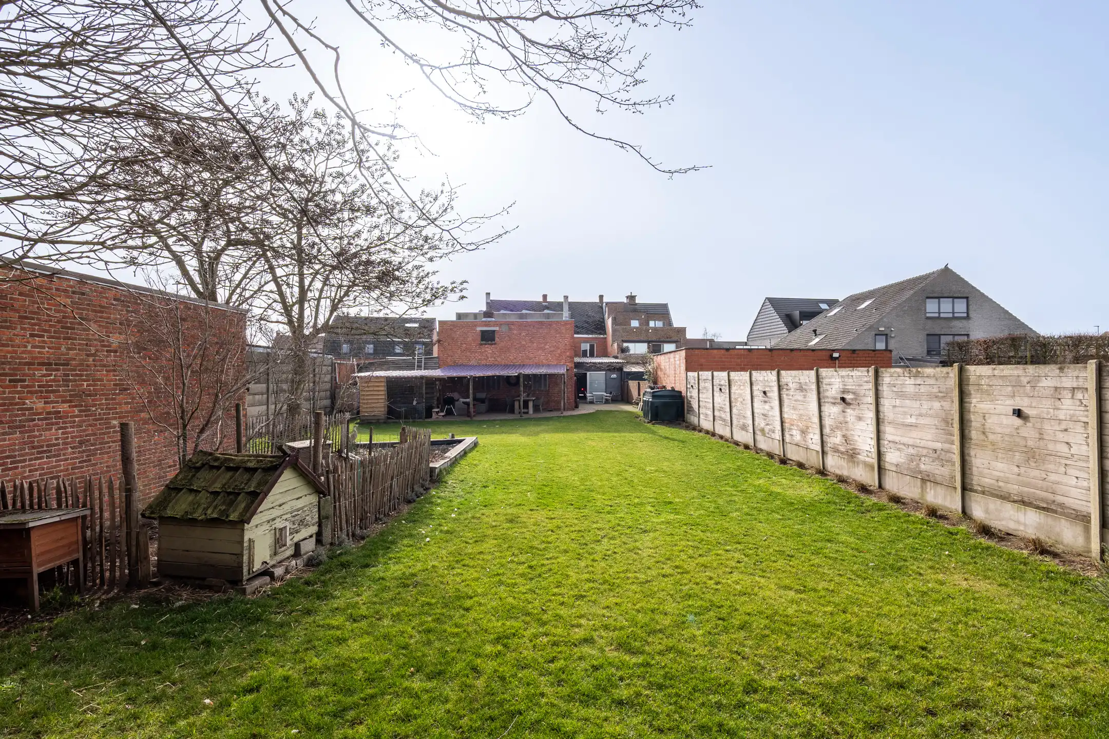 Handelswoning in centrum Weelde op 1.090 m² grond foto 3