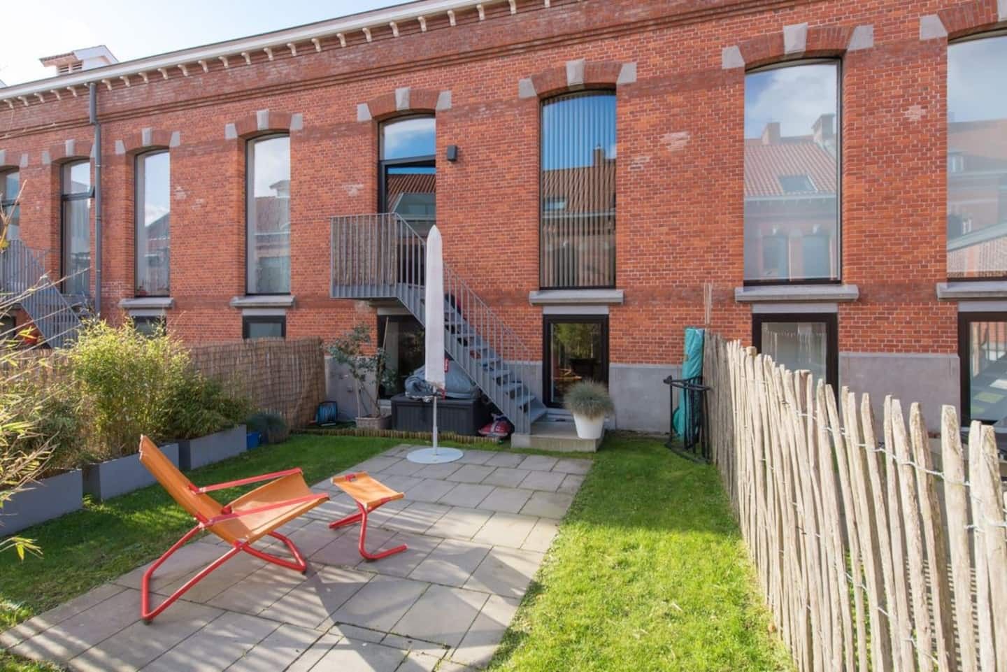Unieke woning met tuin in autoluwe wijk foto 16
