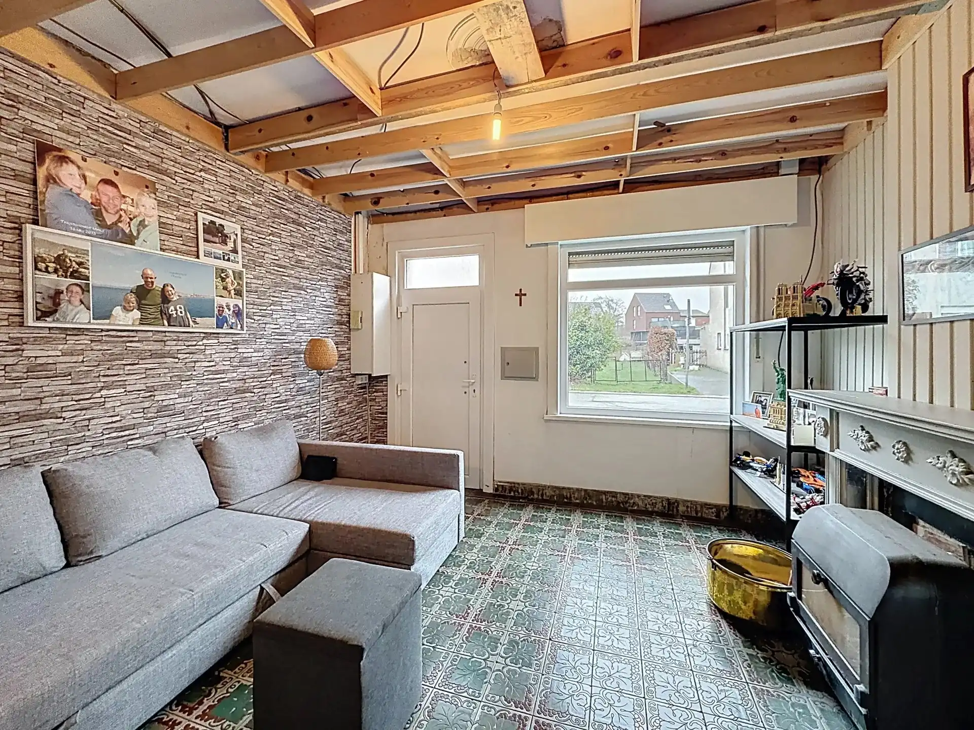 Gezellige half-open bebouwing met 1 slaapkamer (mog. 2) op rustige locatie. foto 4