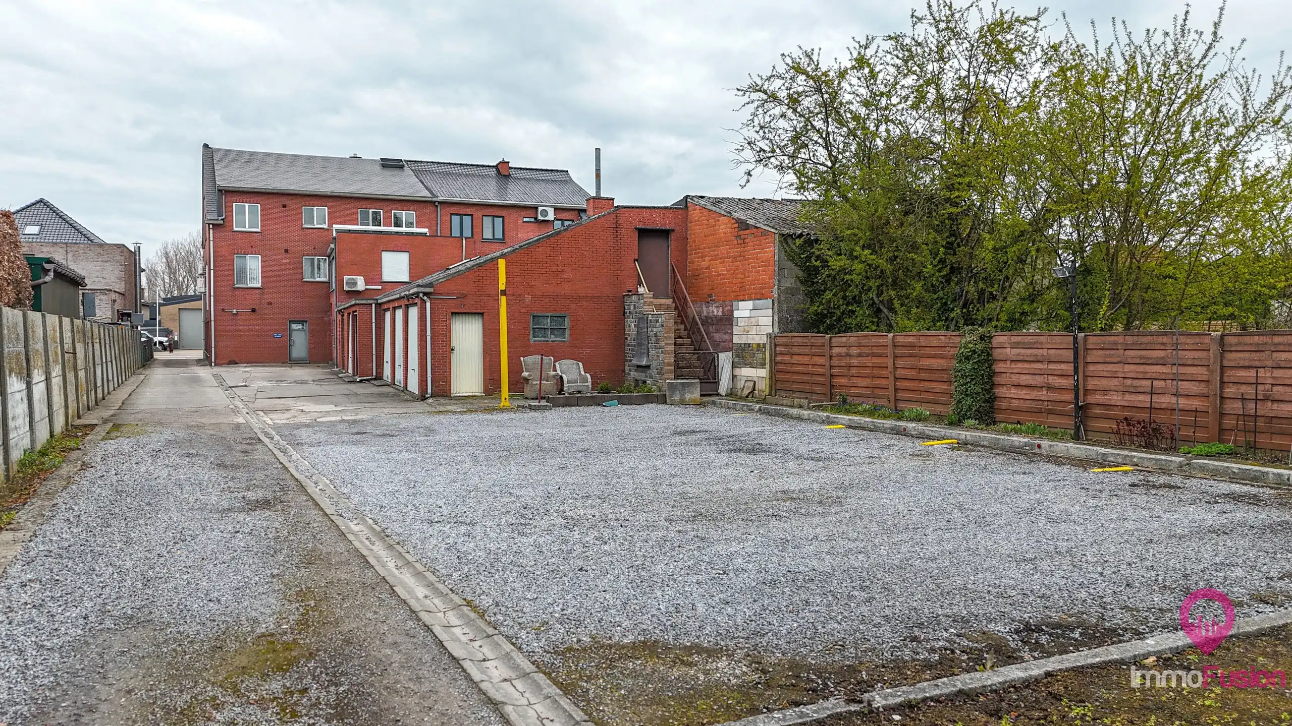 Ideaal gelegen 2-slaapkamerappartement met uitstekende bereikbaarheid! foto 31