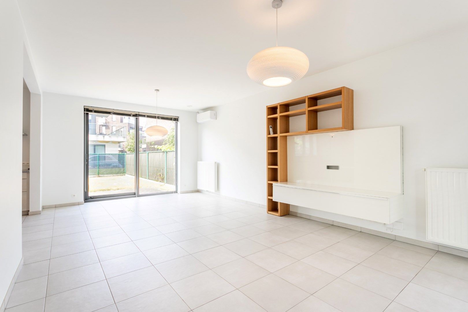 Instapklare, energiezuinige woning 3slpks, tuin en garage foto 3
