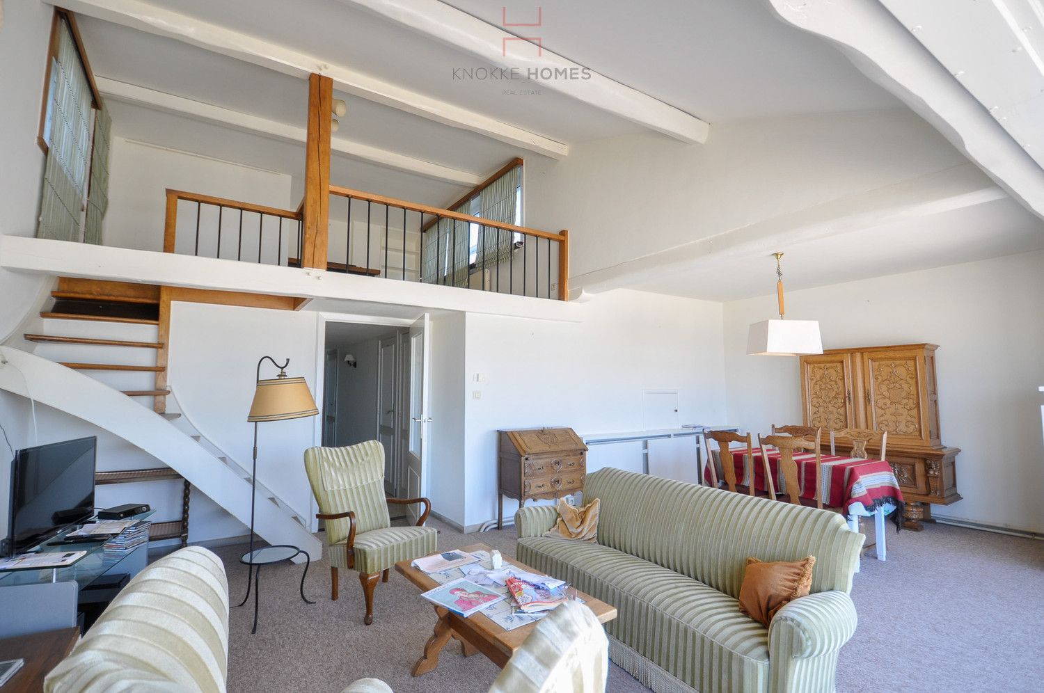 Ruim appartement op de zeedijk aan het Albertstrand-Duinbergen foto 6