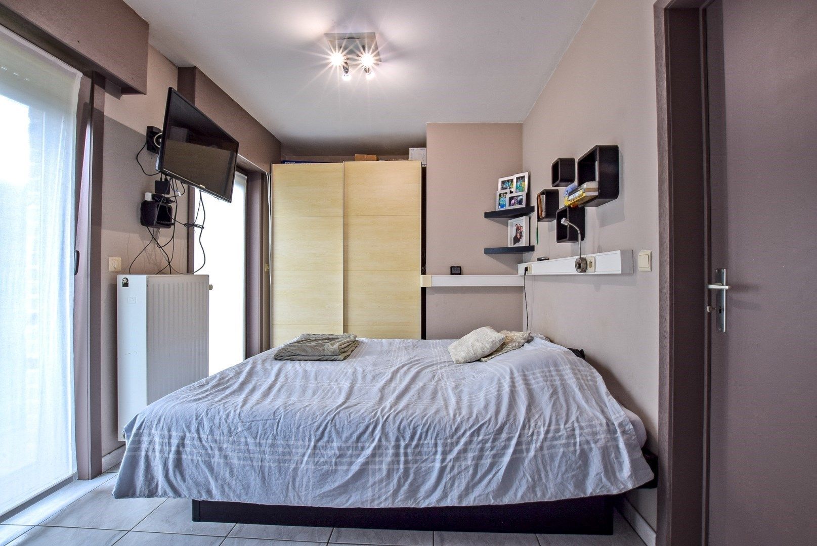 Energiezuinige alleenstaande villa met 5 slaapkamers. foto 14