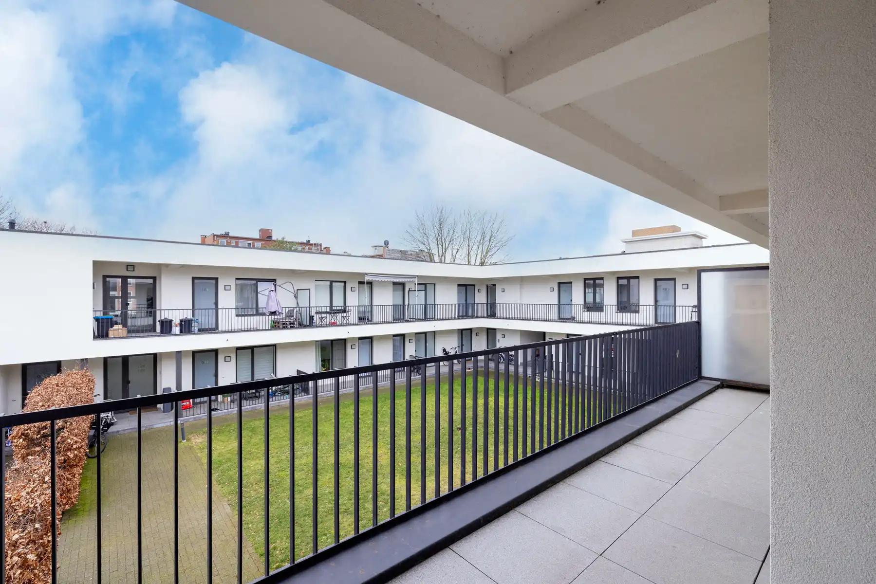 Mooi app. op leuke locatie, momenteel verhuurd! foto 13