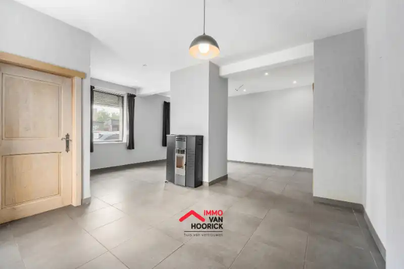 Woning met garage - 3 slpkmrs foto 4