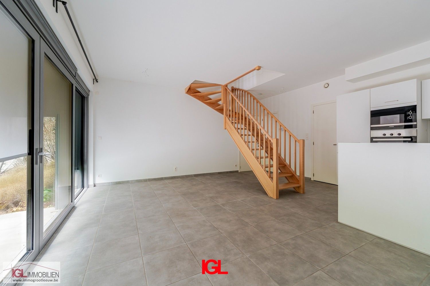 Nieuwbouw-duplex appartement met tuin en ondergrondse parkeerplaats! foto 4