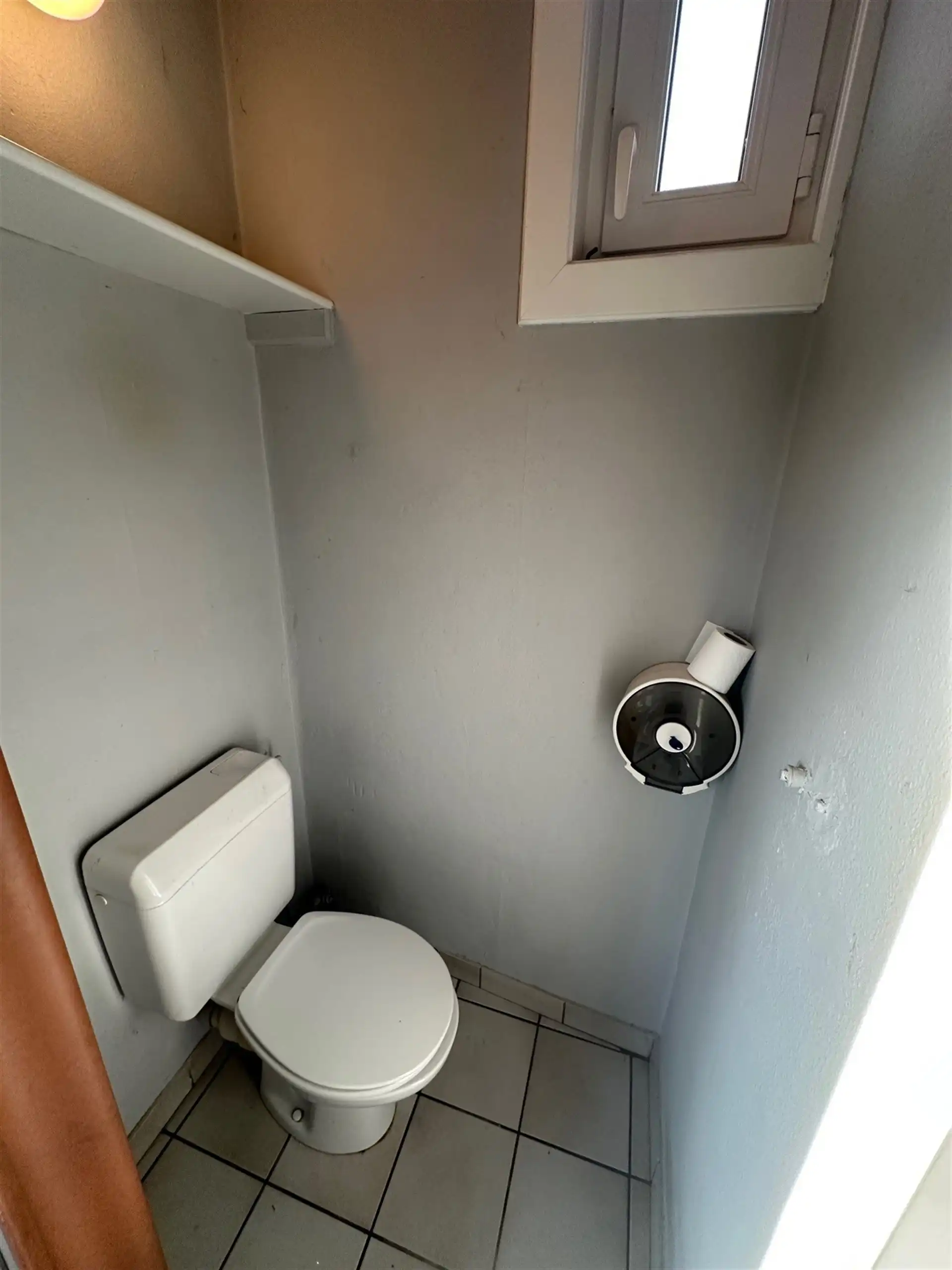 Budgetvriendelijke bel-étage met 2 slaapkamers foto 5