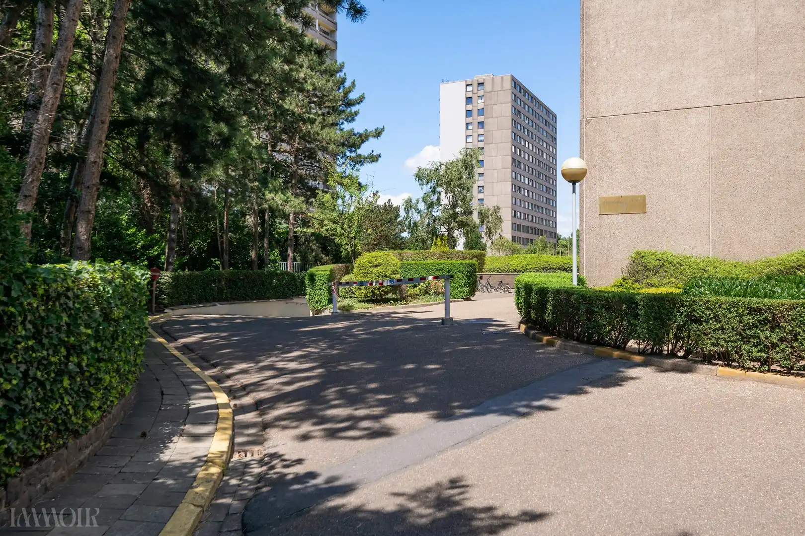 Licht & ruim appartement op centrale ligging in Deurne foto 20