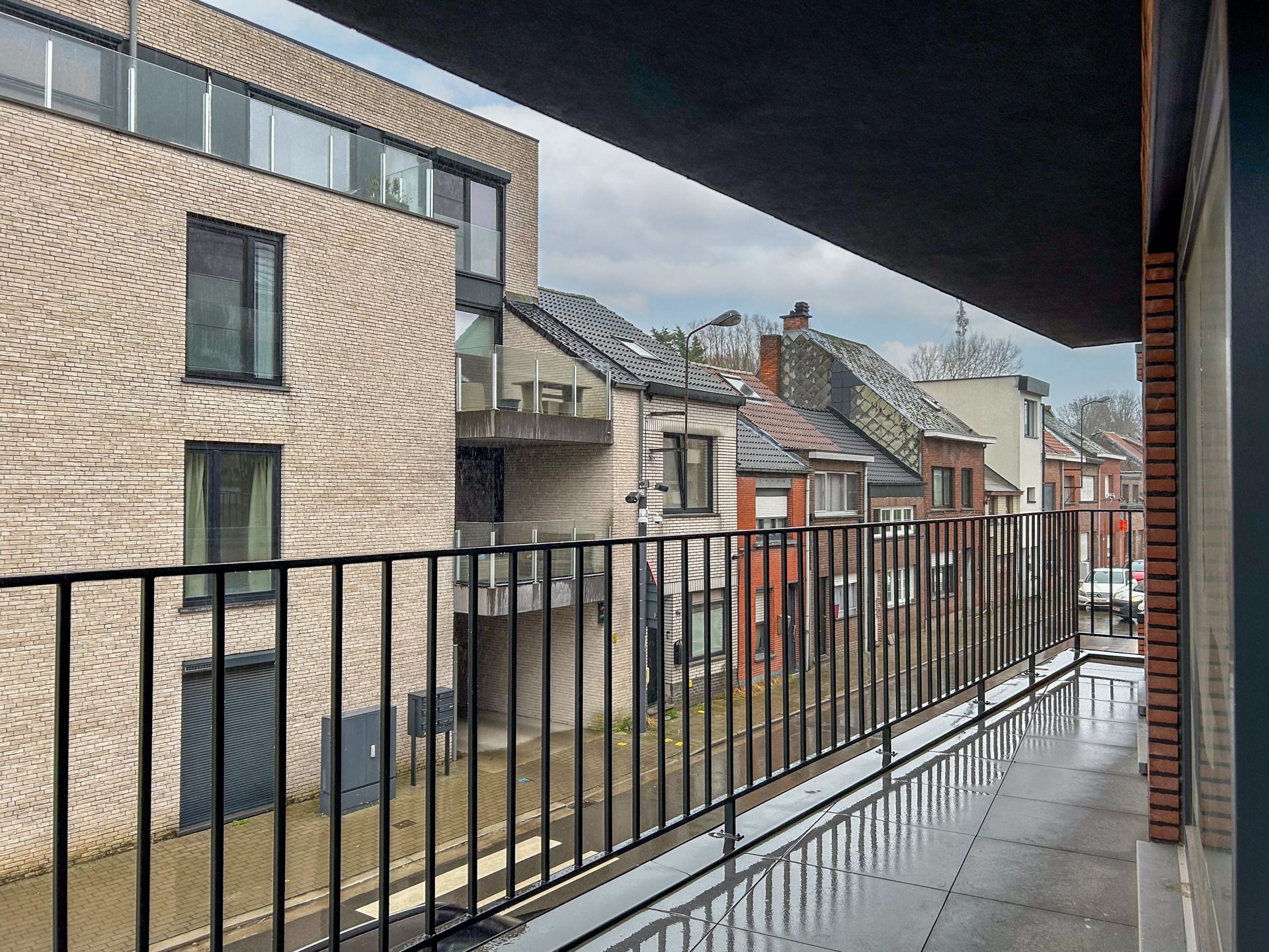 Nieuwbouw appartement met 1 slpk, terras en parking! foto 3