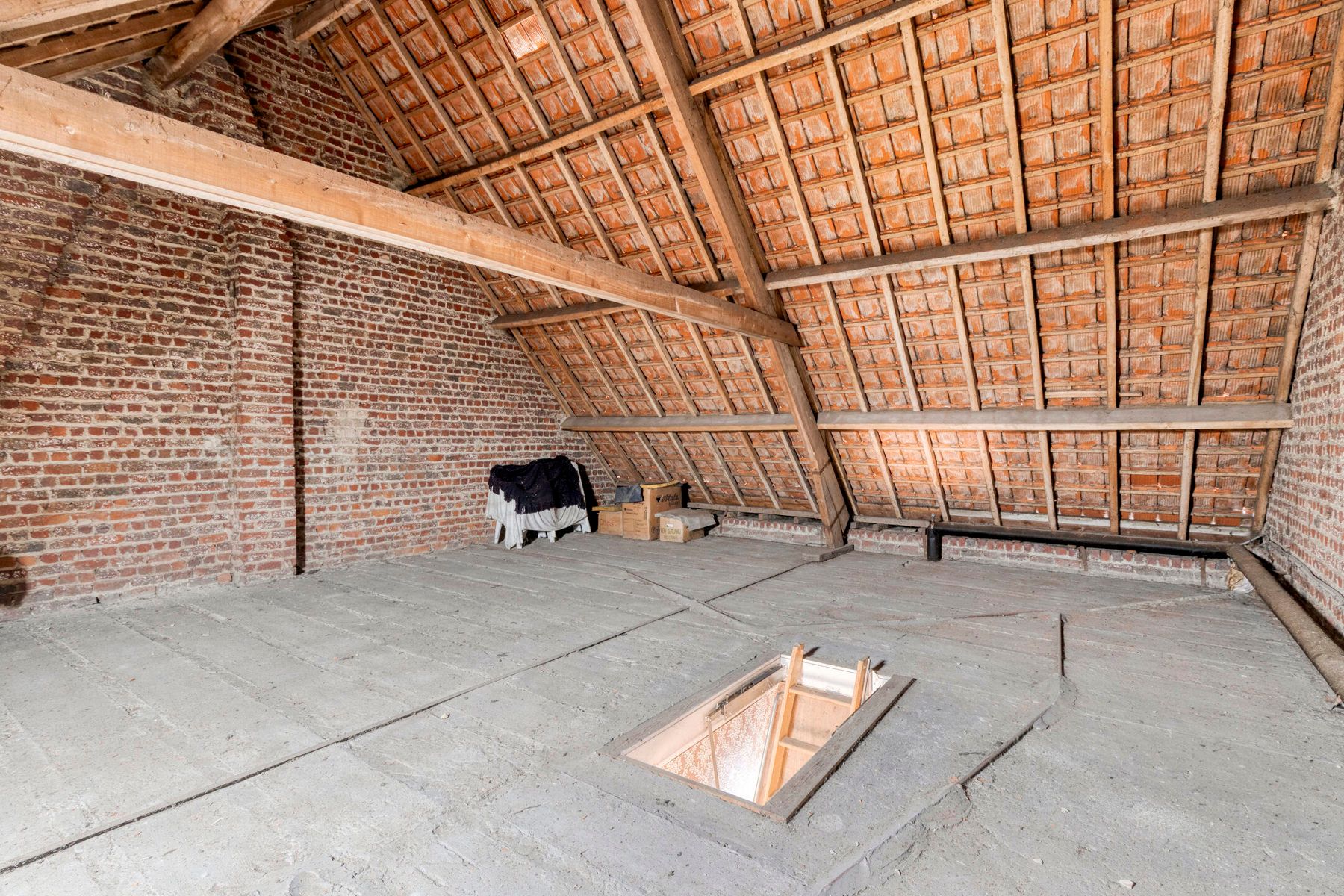 *** ONDER COMPROMIS ***  foto 15