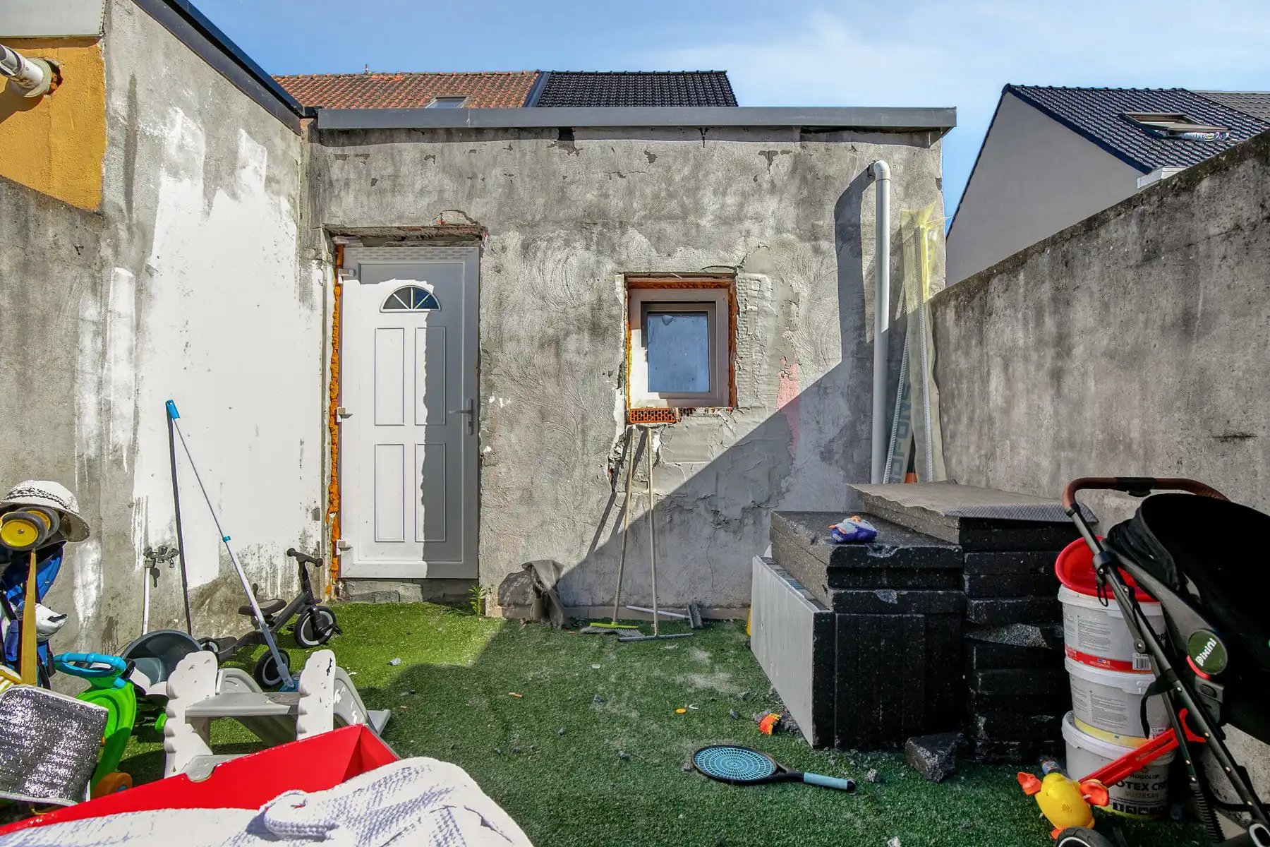 Halfopen bebouwing met tuin nabij het Station  foto 13
