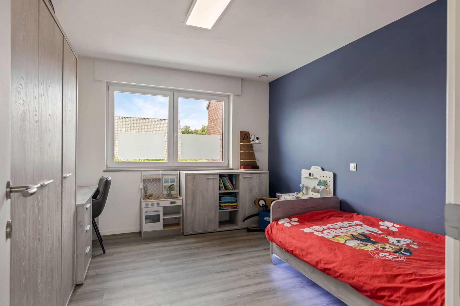 Energiezuinige woning met garage, zonnepanelen en airco foto 17