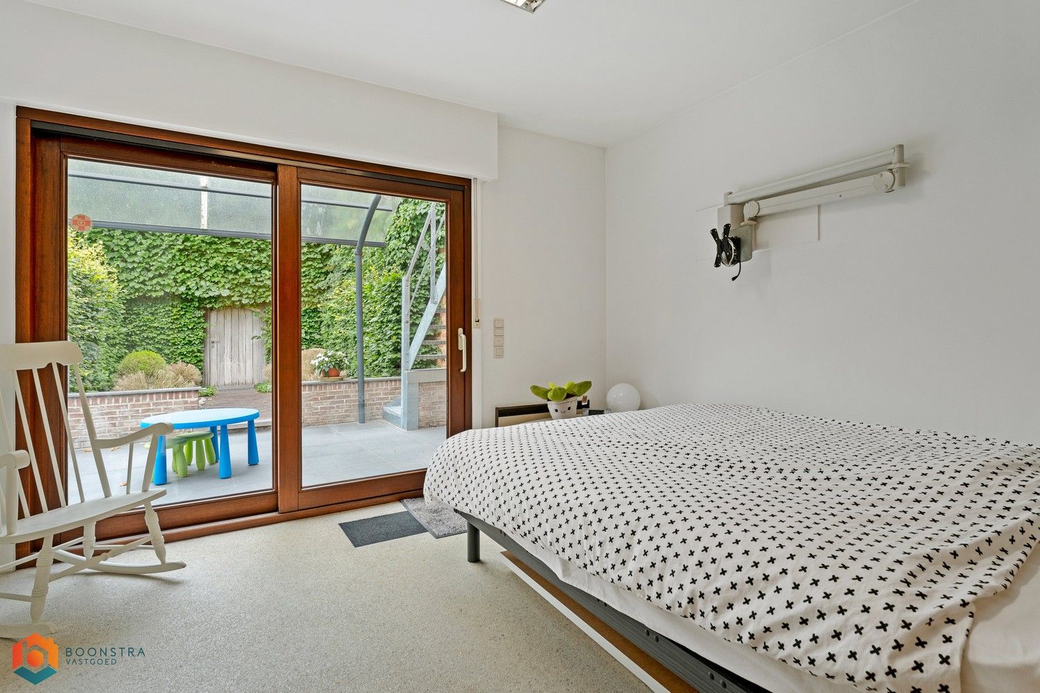 Ruime woning met dubbele praktijkruimte te Boom foto 23