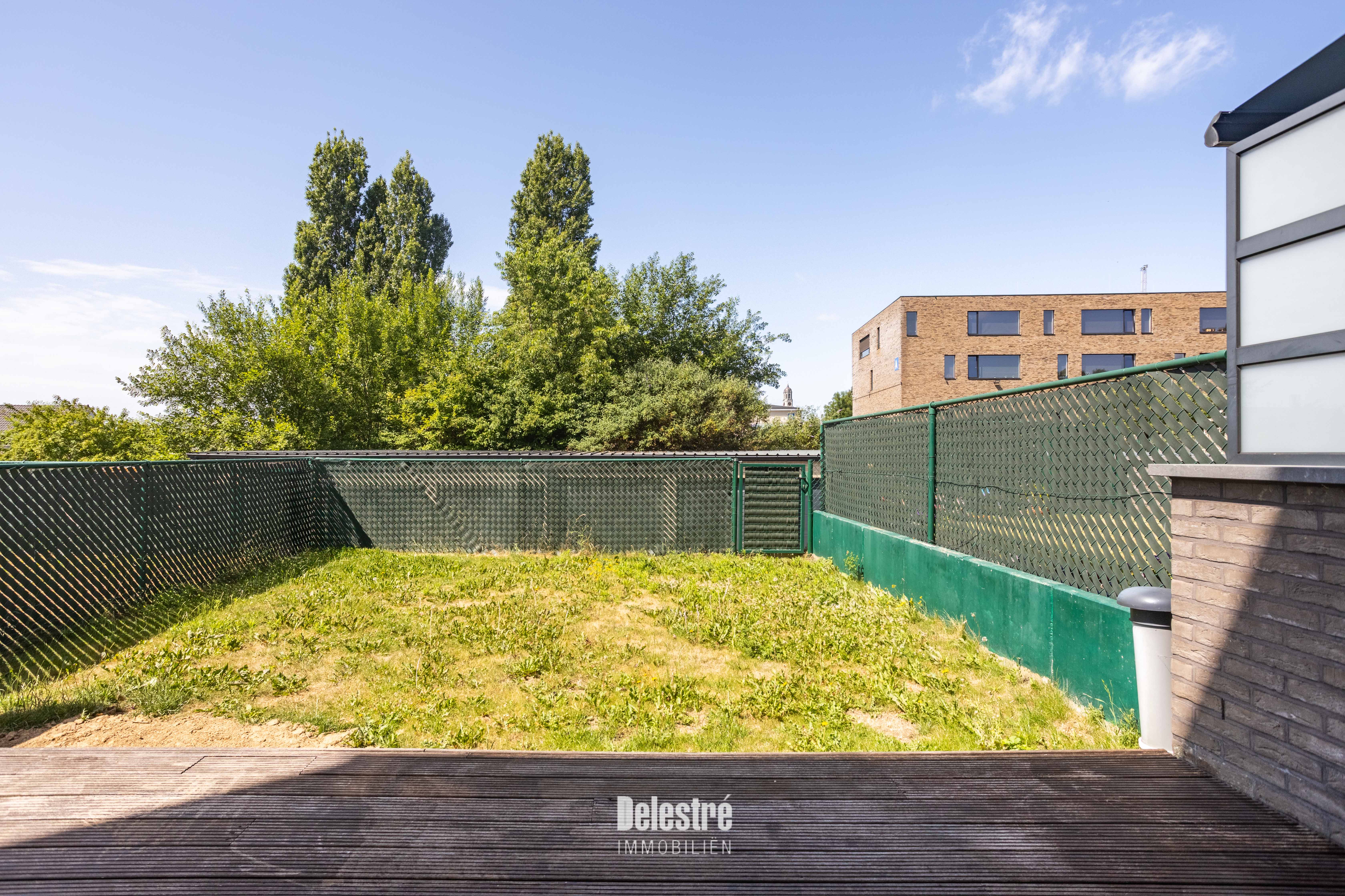 MODERN APP. 3 SLPK. EN RUIM TERRAS MET TUIN foto 7