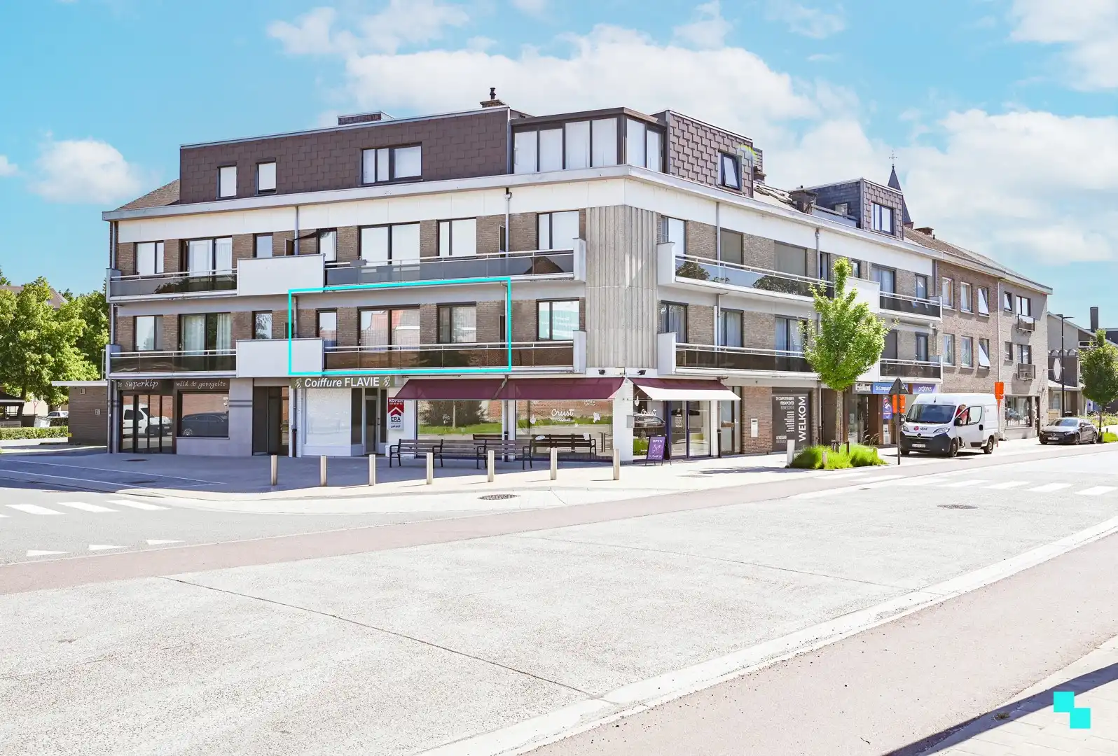 Op te frissen appartement in Oostrozebeke foto {{pictureIndex}}