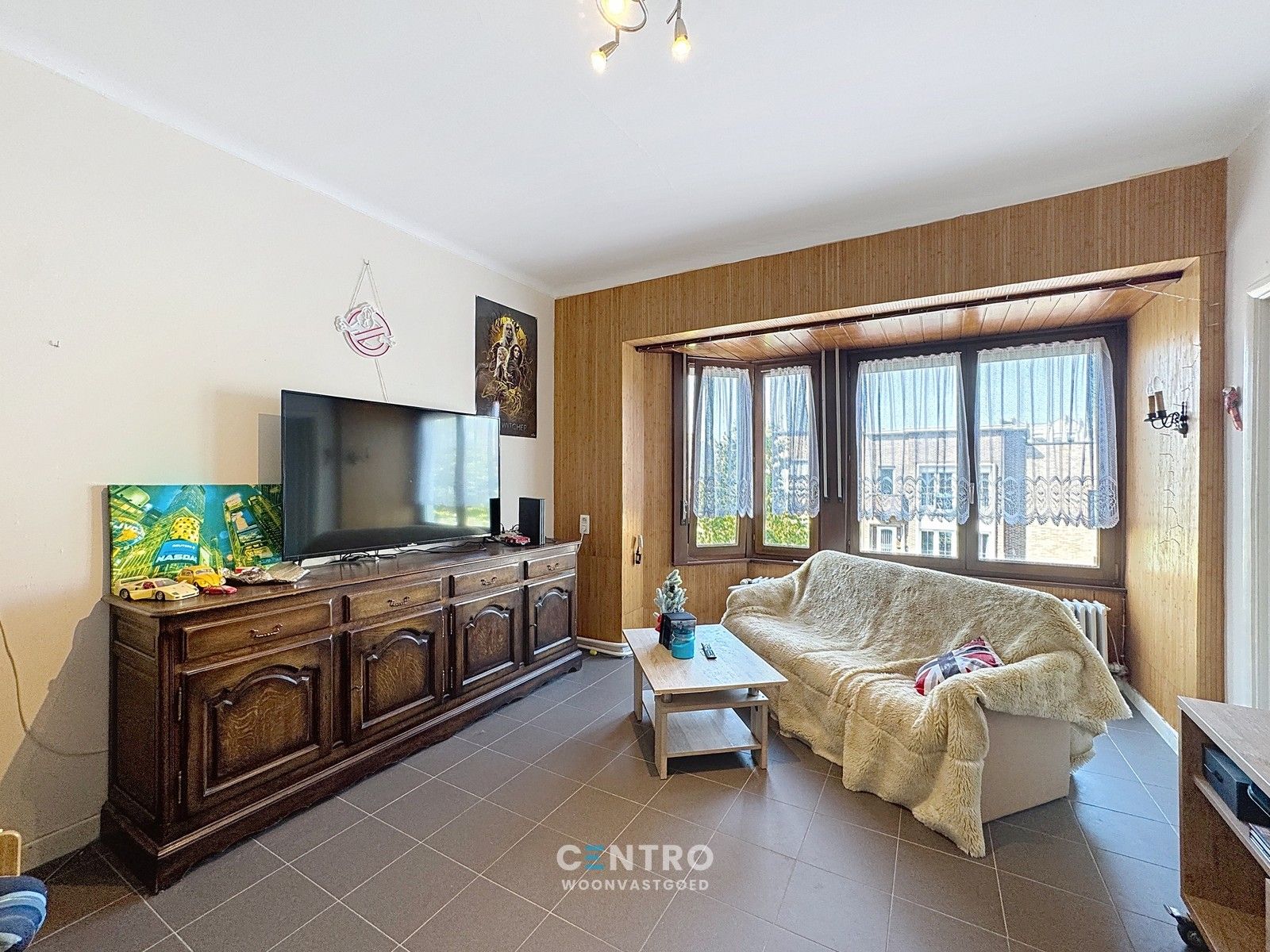 Woning met 4 à 5 slpks én garage in LEUKE STRAAT! foto 2