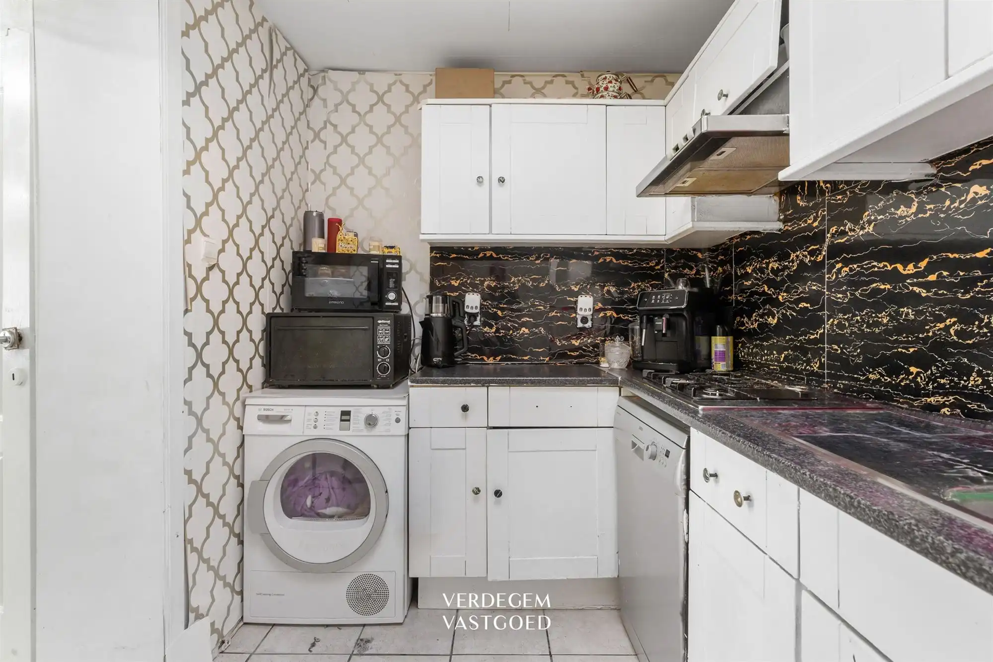 Hoekwoning met 3 slaapkamers en zij-ingang via koer foto 7