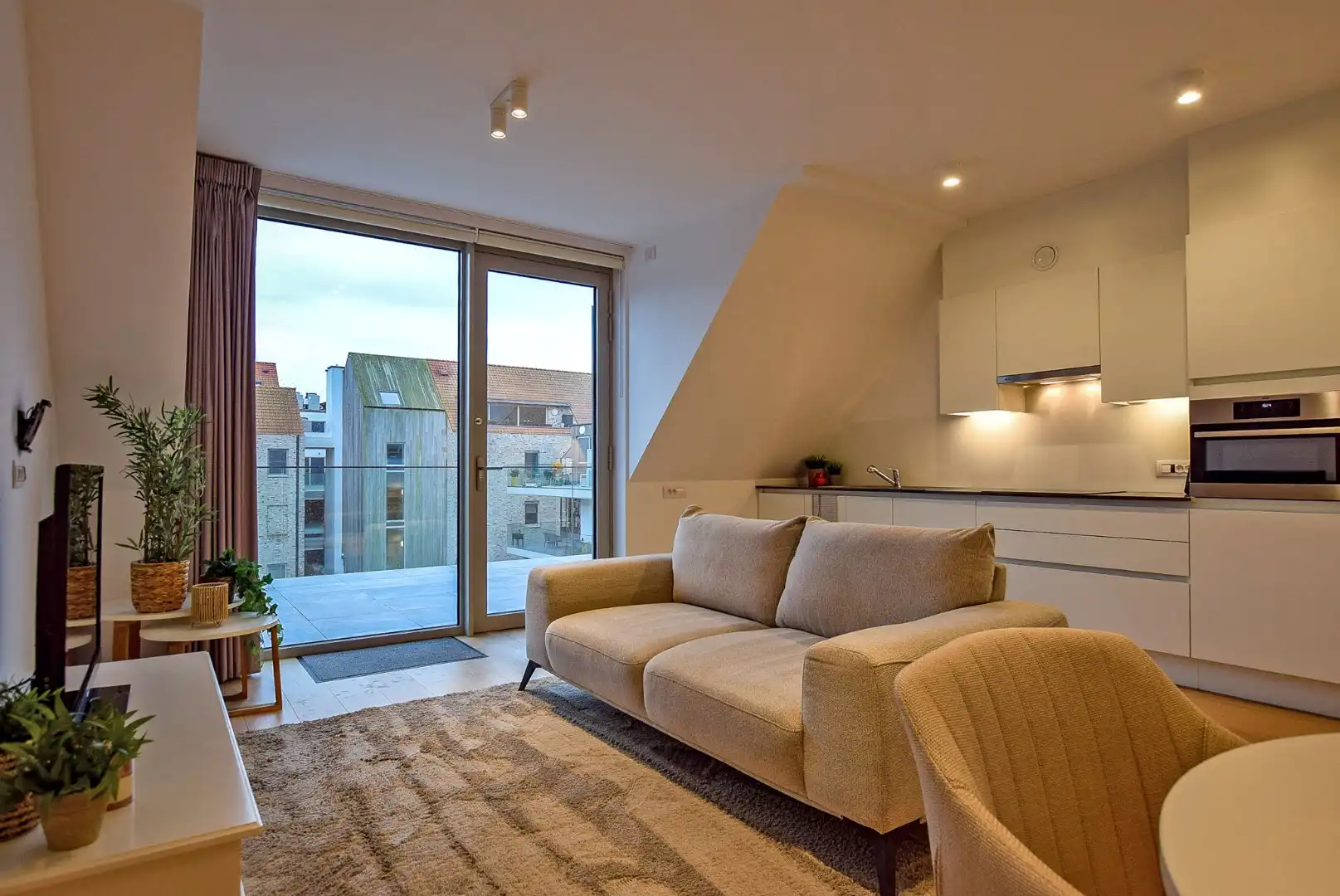 Prachtig 1-slaapkamerappartement (assistentiewoning) in Residentie Clarenhof, uniek wonen in hartje Nieuwpoort.  foto 3