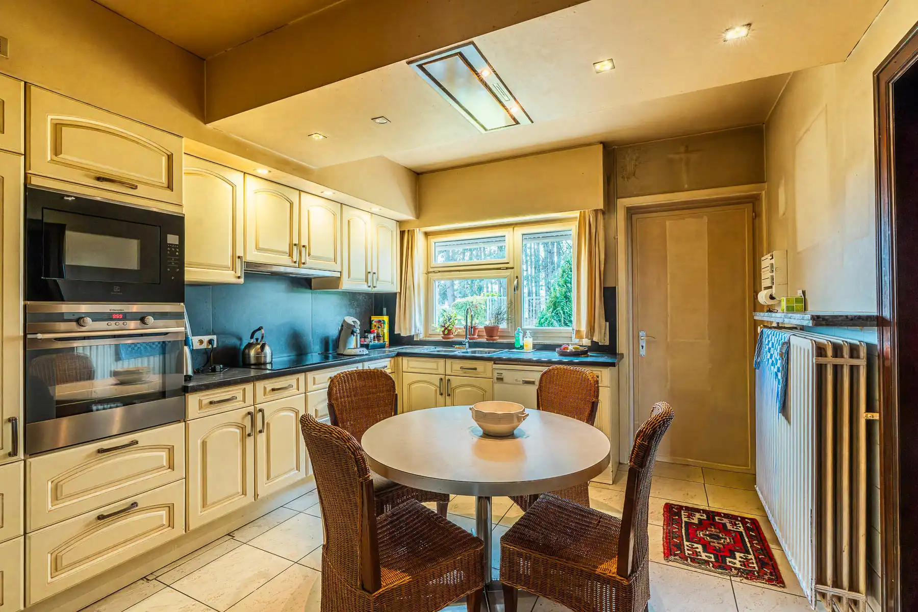 Charmante laagbouwvilla omgeven door permanente weilanden foto 11