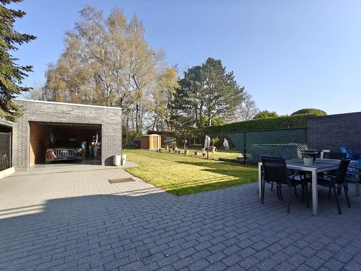 Ruime halfopen bebouwing met garage en 3 slaapkamers in Sint-Niklaas foto 14