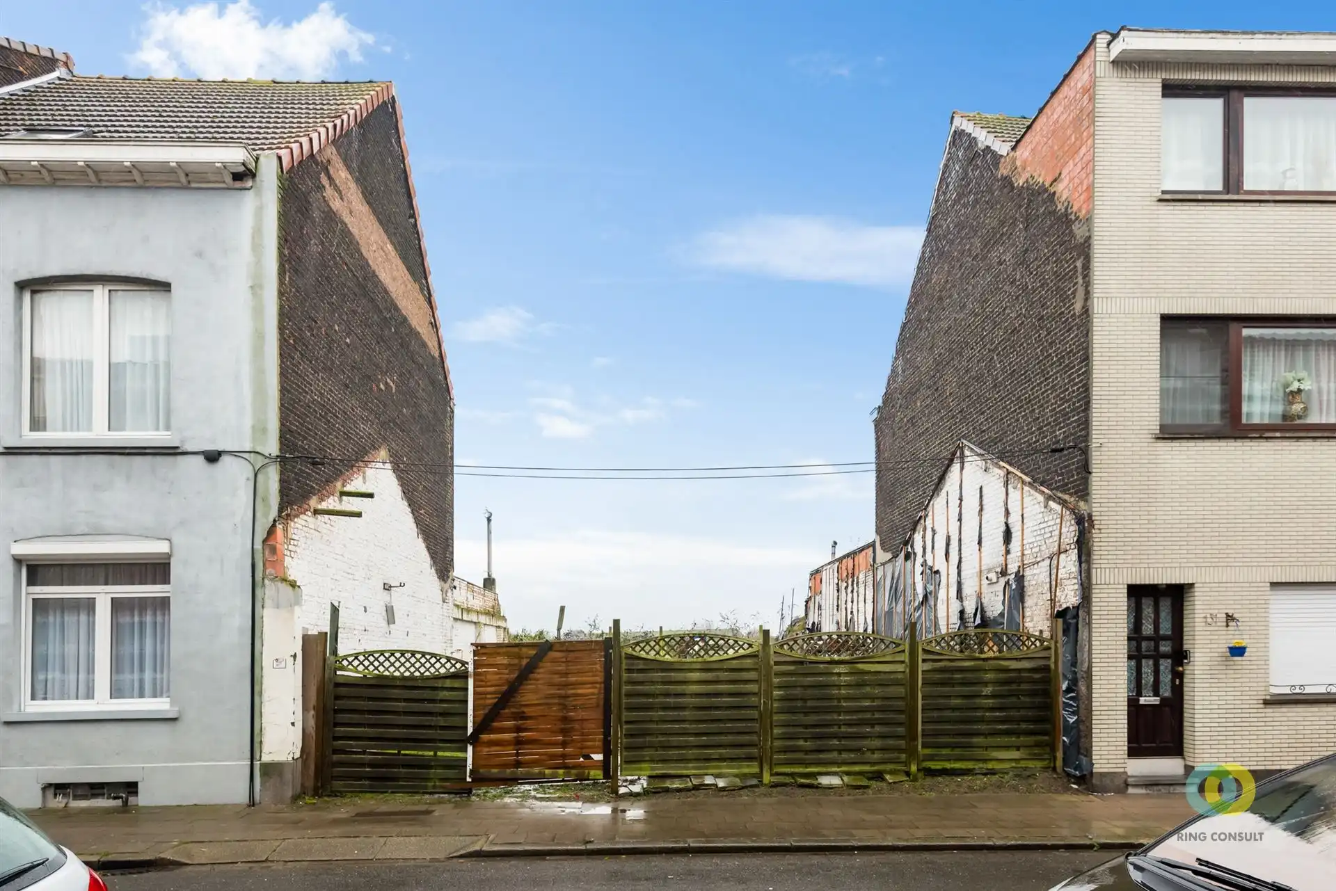 Bouwgrond voor ruime woning of appartementen foto 2