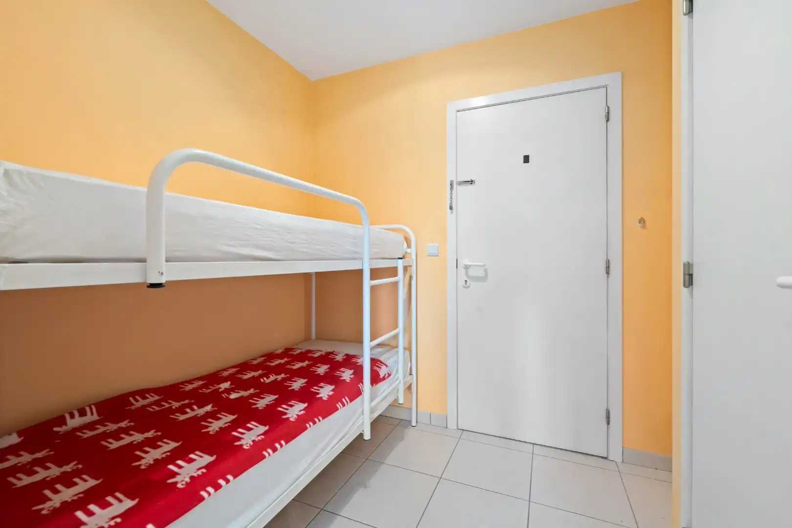 Studio met ruim terras en open groenzicht! foto 10