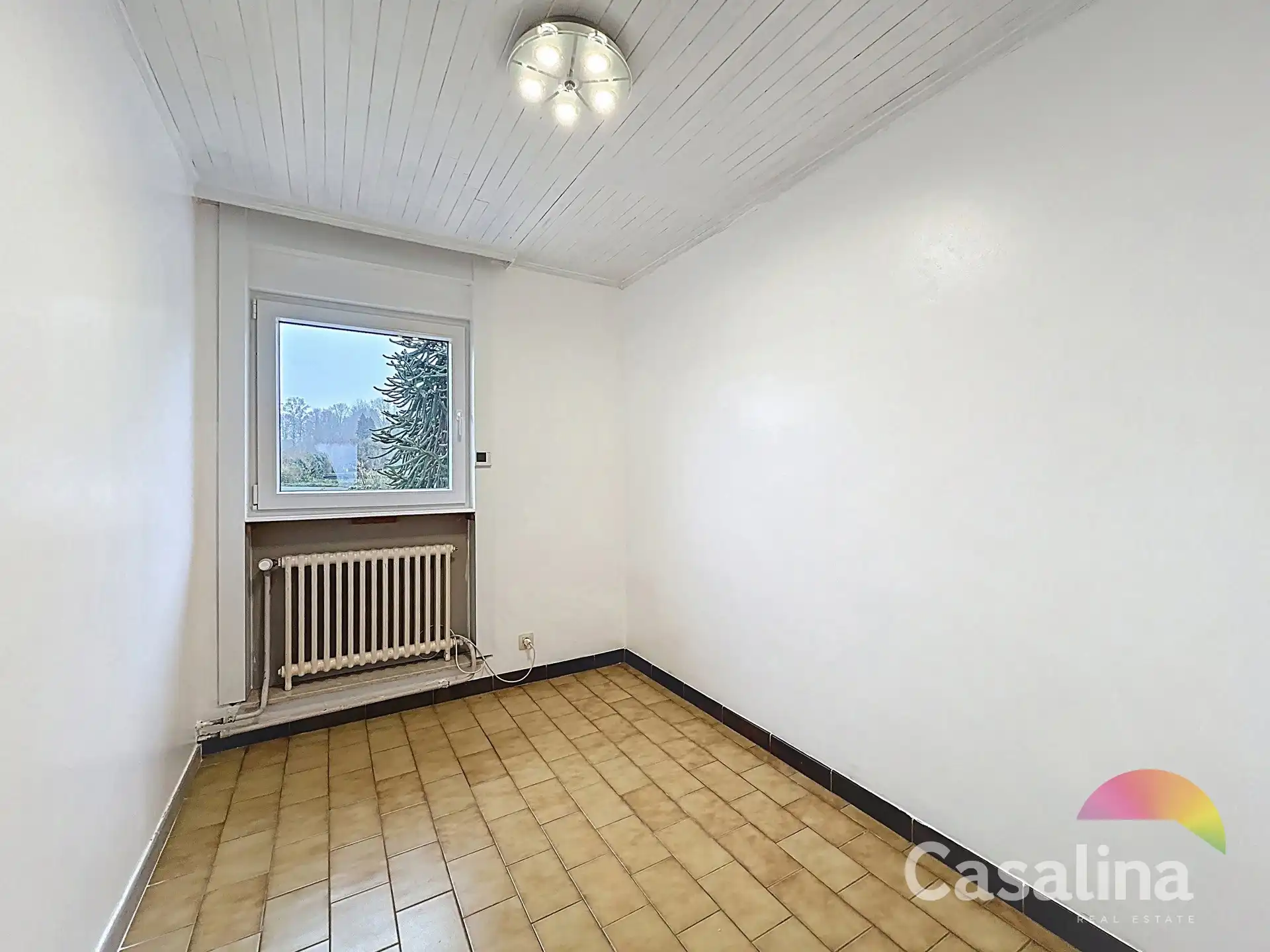 Woning met 3 slaapkamers + bureau van 133 m² met tuin foto 9