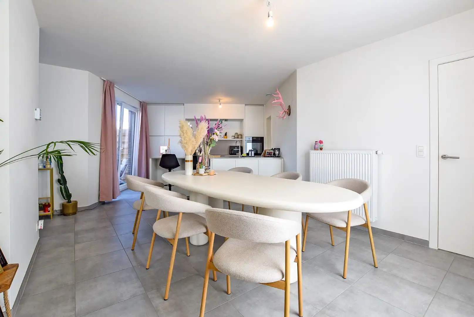 Prachtig afgewerkte zeer lichtrijke nieuwbouwwoning te Ramskapelle (Nieuwpoort).  foto 6
