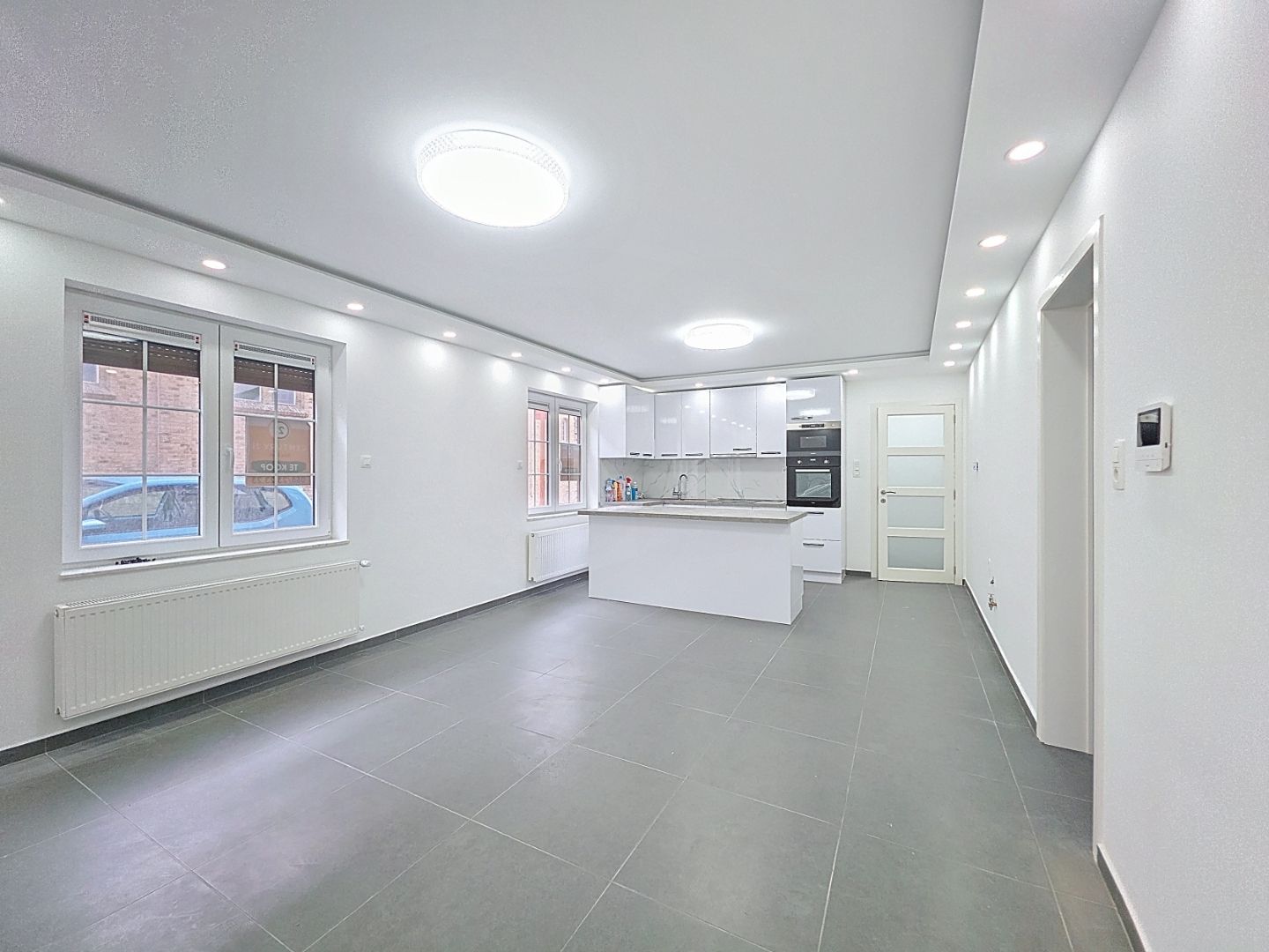 Modern en instapklaar appartement met 2 slaapkamers te Nieuwpoort-Stad foto 3