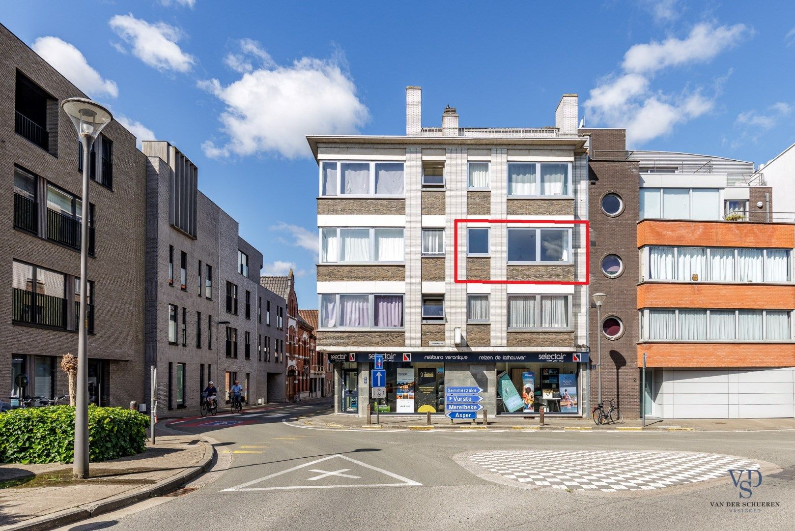 ()=>{if(producerUpdateValueVersion(node),producerAccessed(node),node.value===ERRORED)throw node.error;return node.value} Scheldestraat 7 -/5 - 9890 Gavere