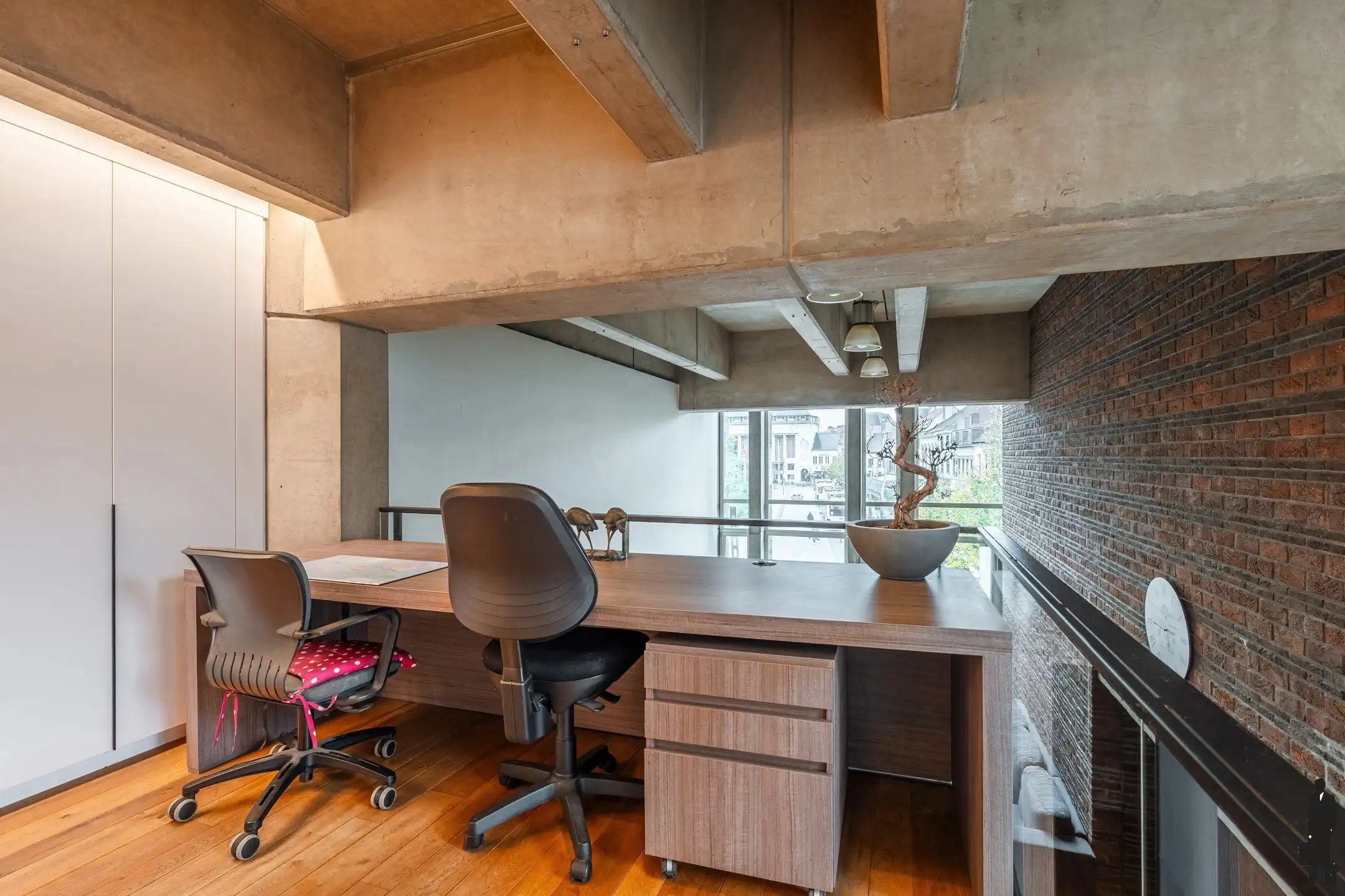 Duplex in loftstijl inclusief ondergrondse parking op de Grote Markt foto 19