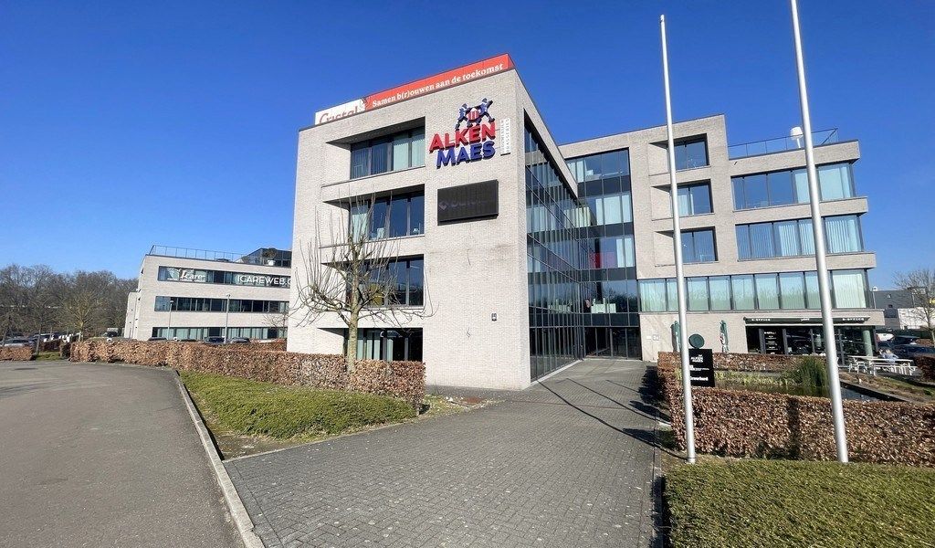 Kantoren te huur in Stephenson Plaza te Mechelen foto {{pictureIndex}}