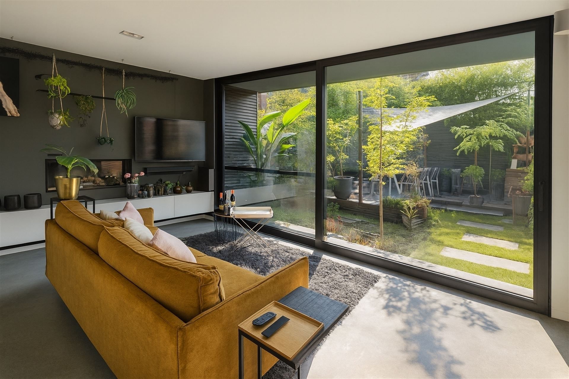 Unieke woonst met professionele ruimte! foto 7