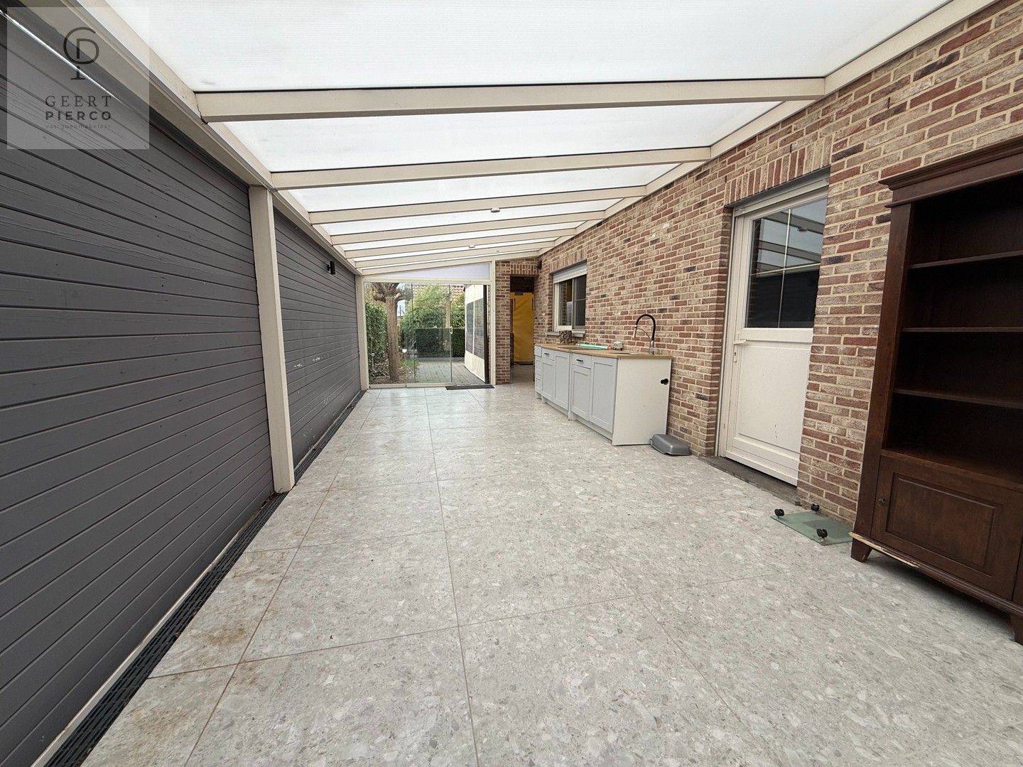 Knappe woning met ruimte foto 50