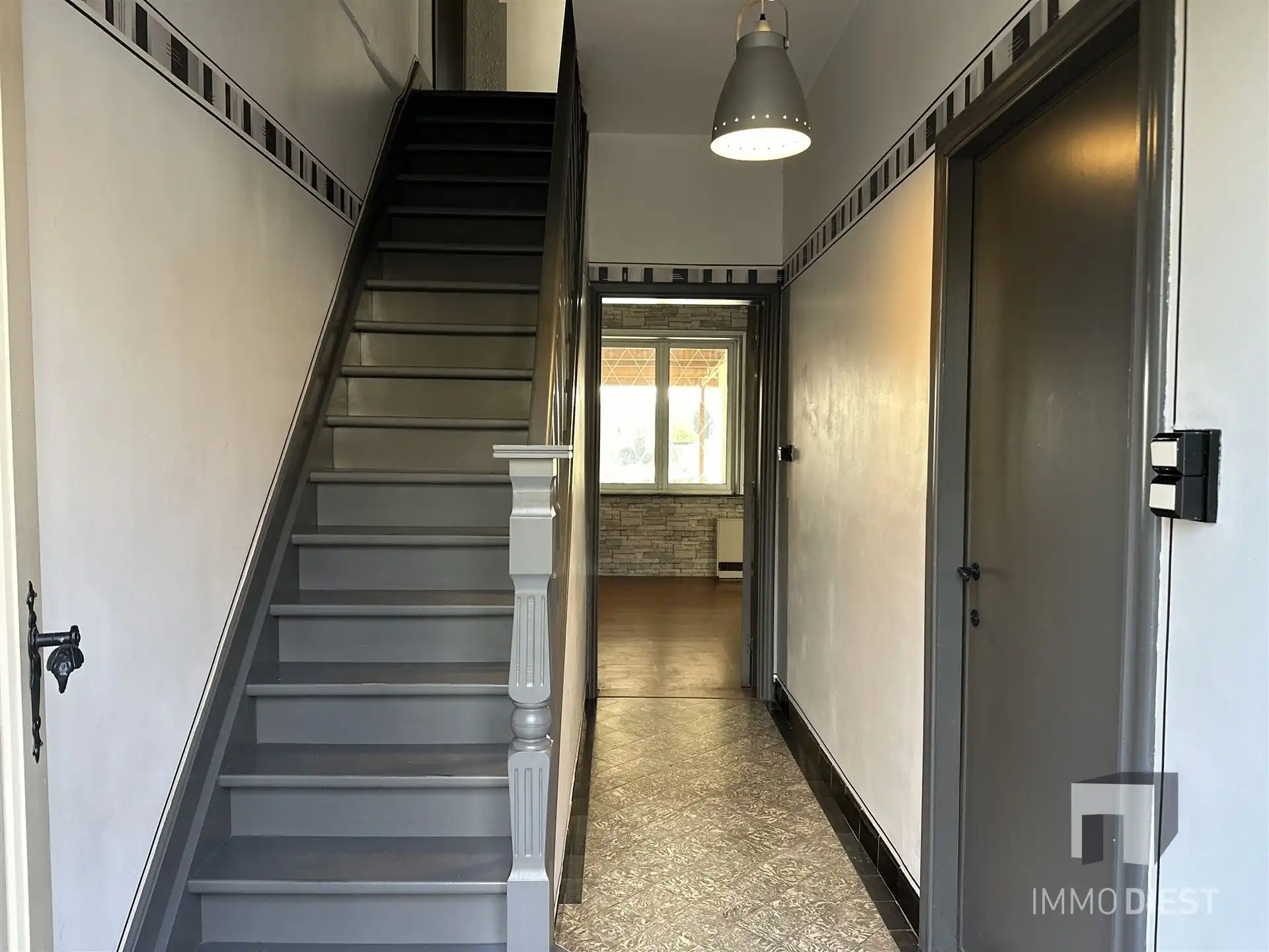 Woning met 3 slpks, garage en grote tuin. Vlakbij station Diest gelegen. foto 4